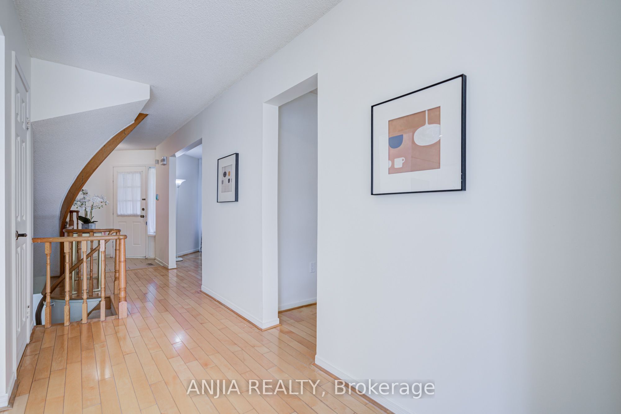 123 Chapel Park Square Property Photo 20