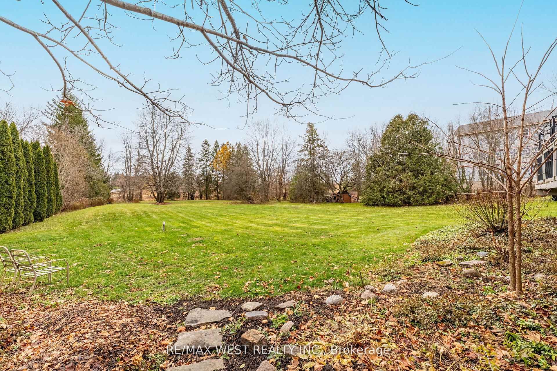 4 Coryell Street Property Photo 15