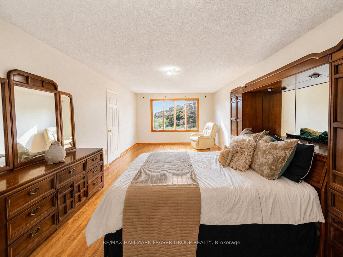 77 Glenthorne Drive Property Photo 31