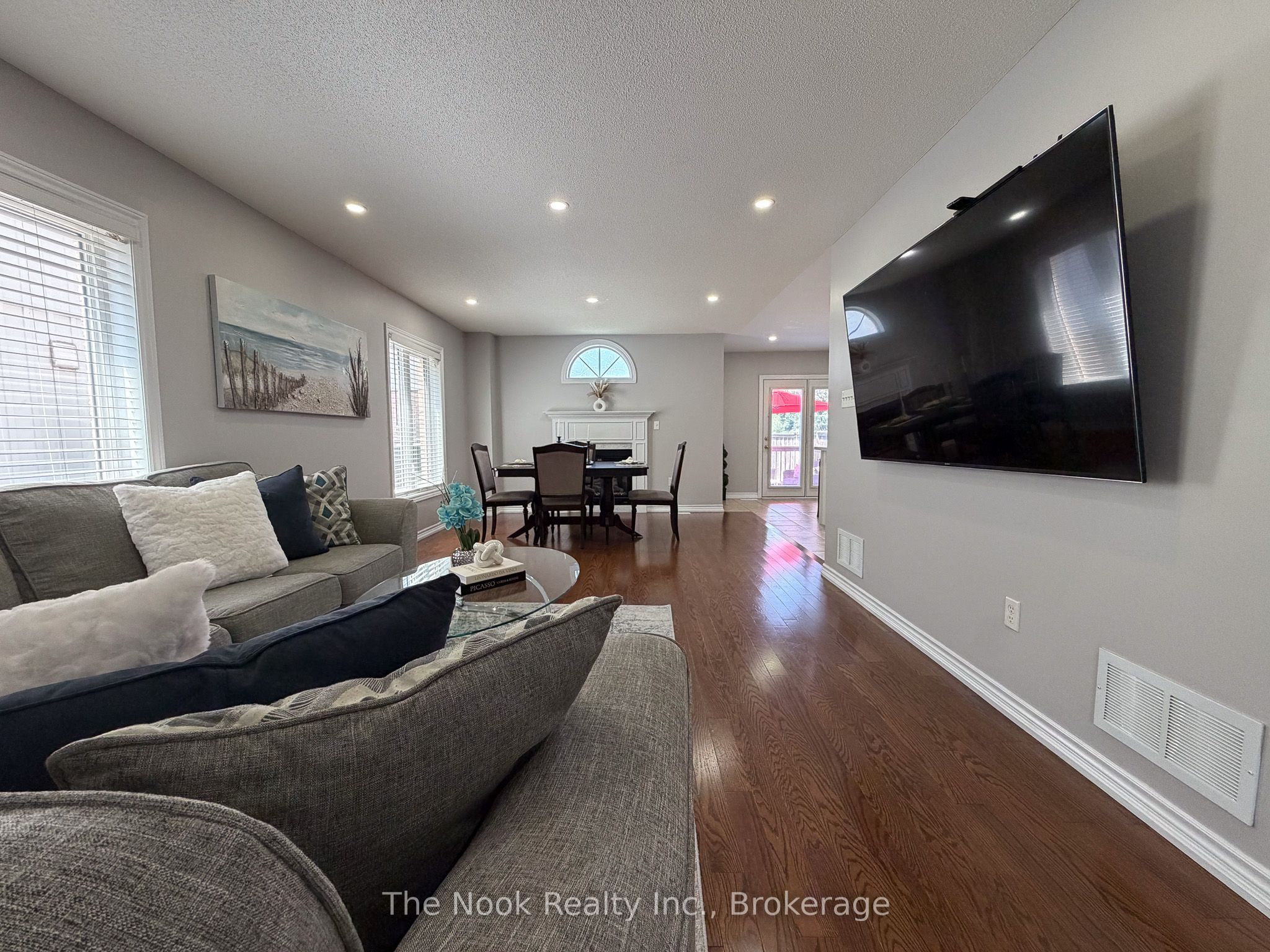 10 Broome Avenue Property Photo 14