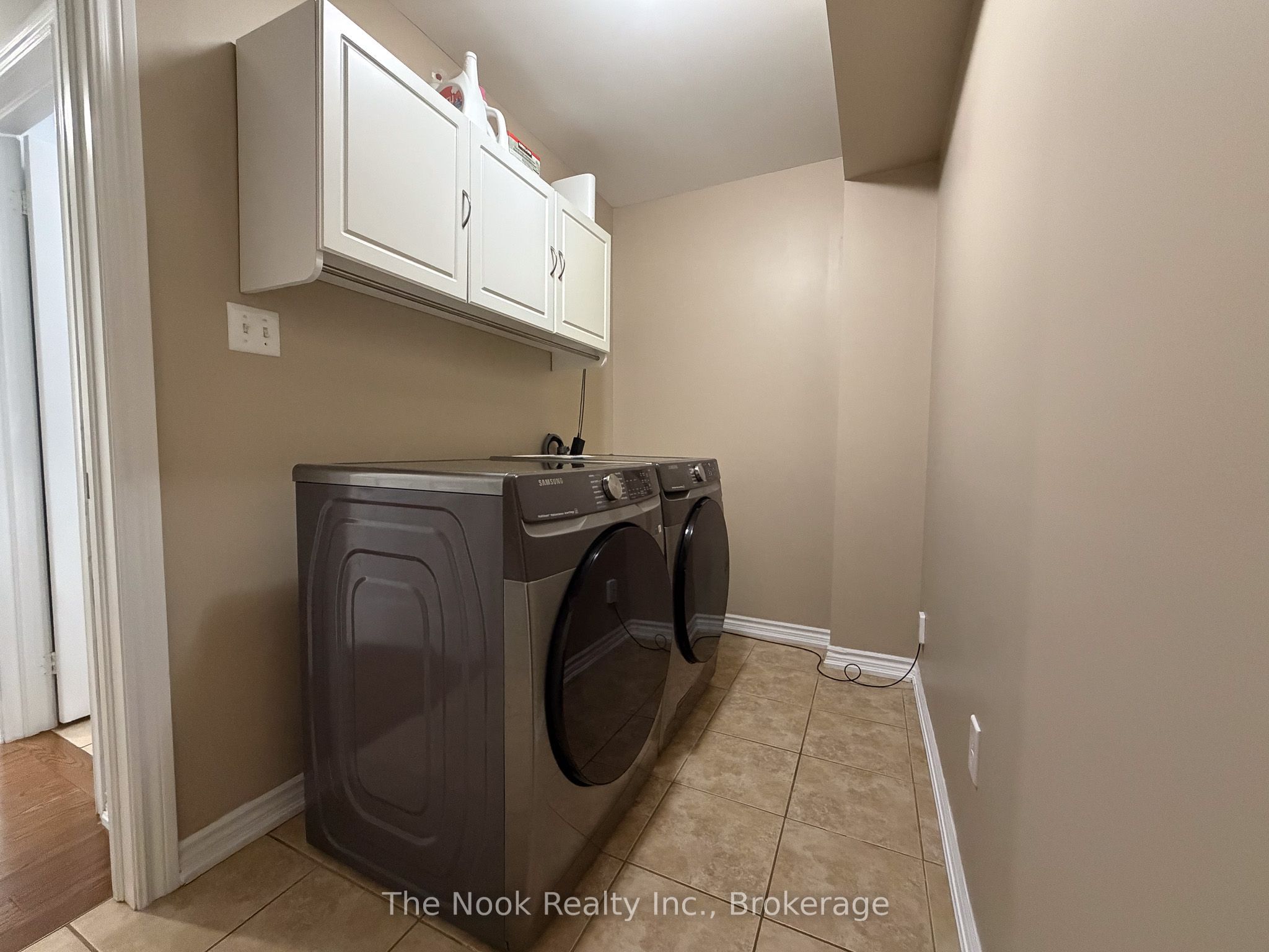 10 Broome Avenue Property Photo 28