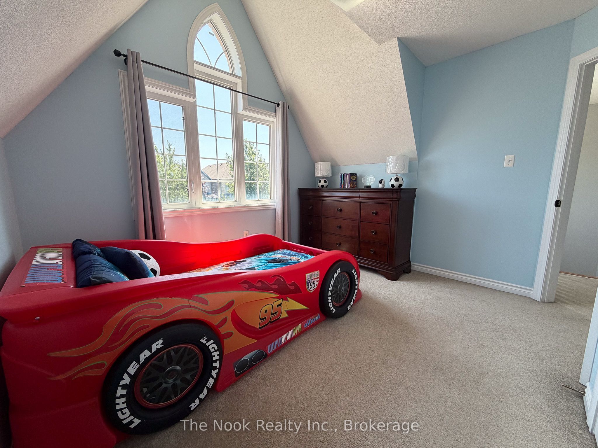 10 Broome Avenue Property Photo 39