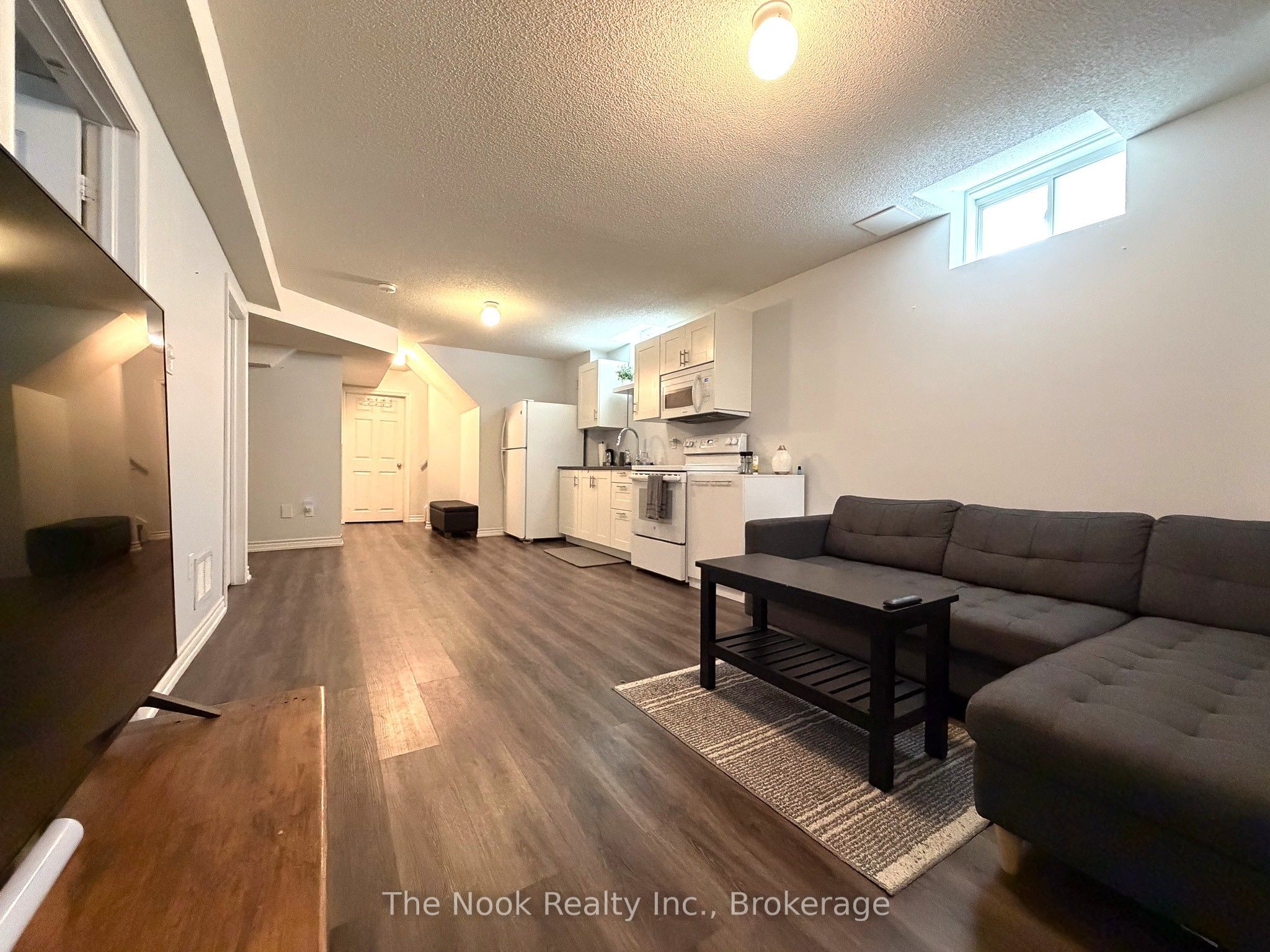 10 Broome Avenue Property Photo 44