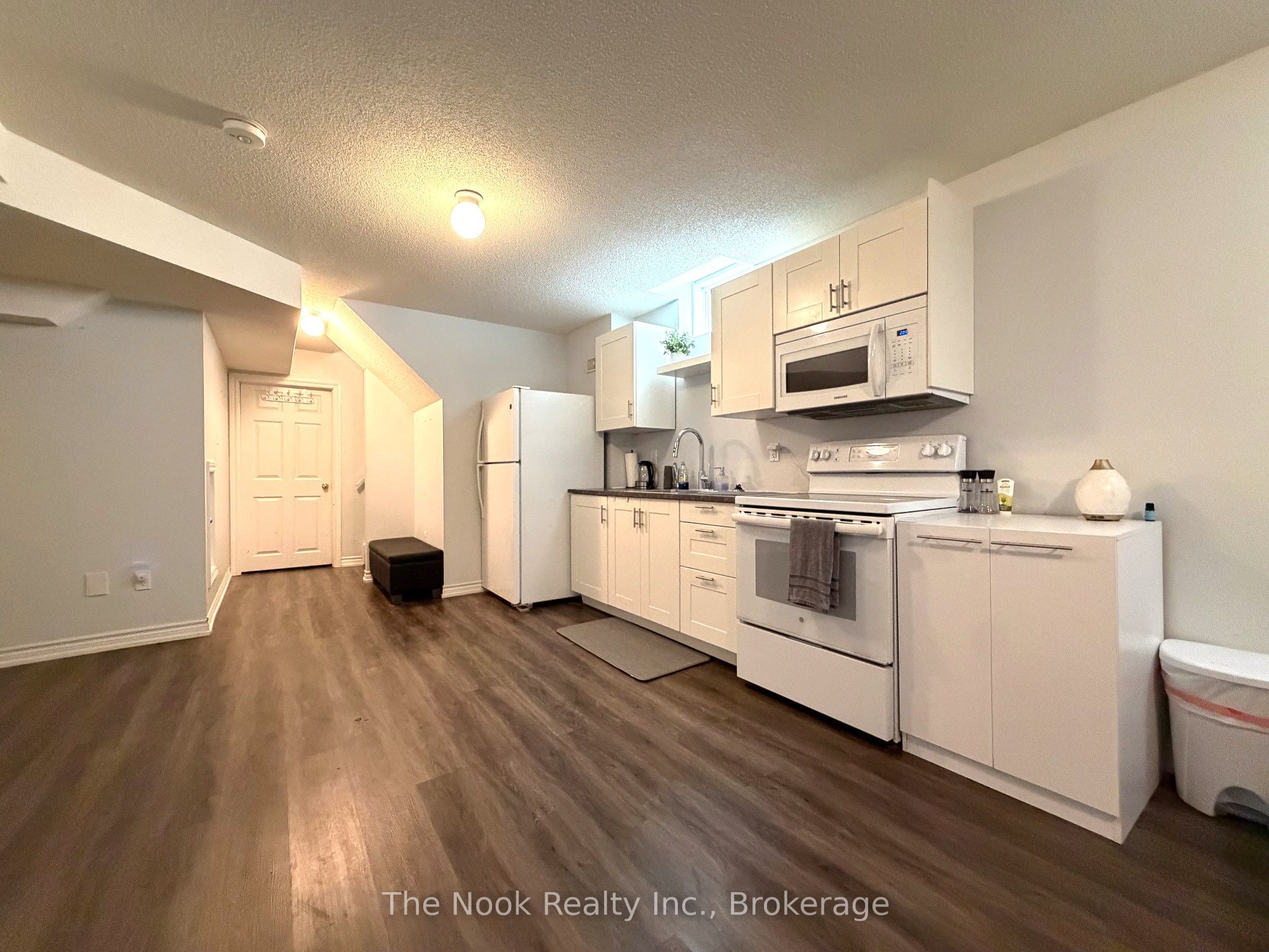10 Broome Avenue Property Photo 45