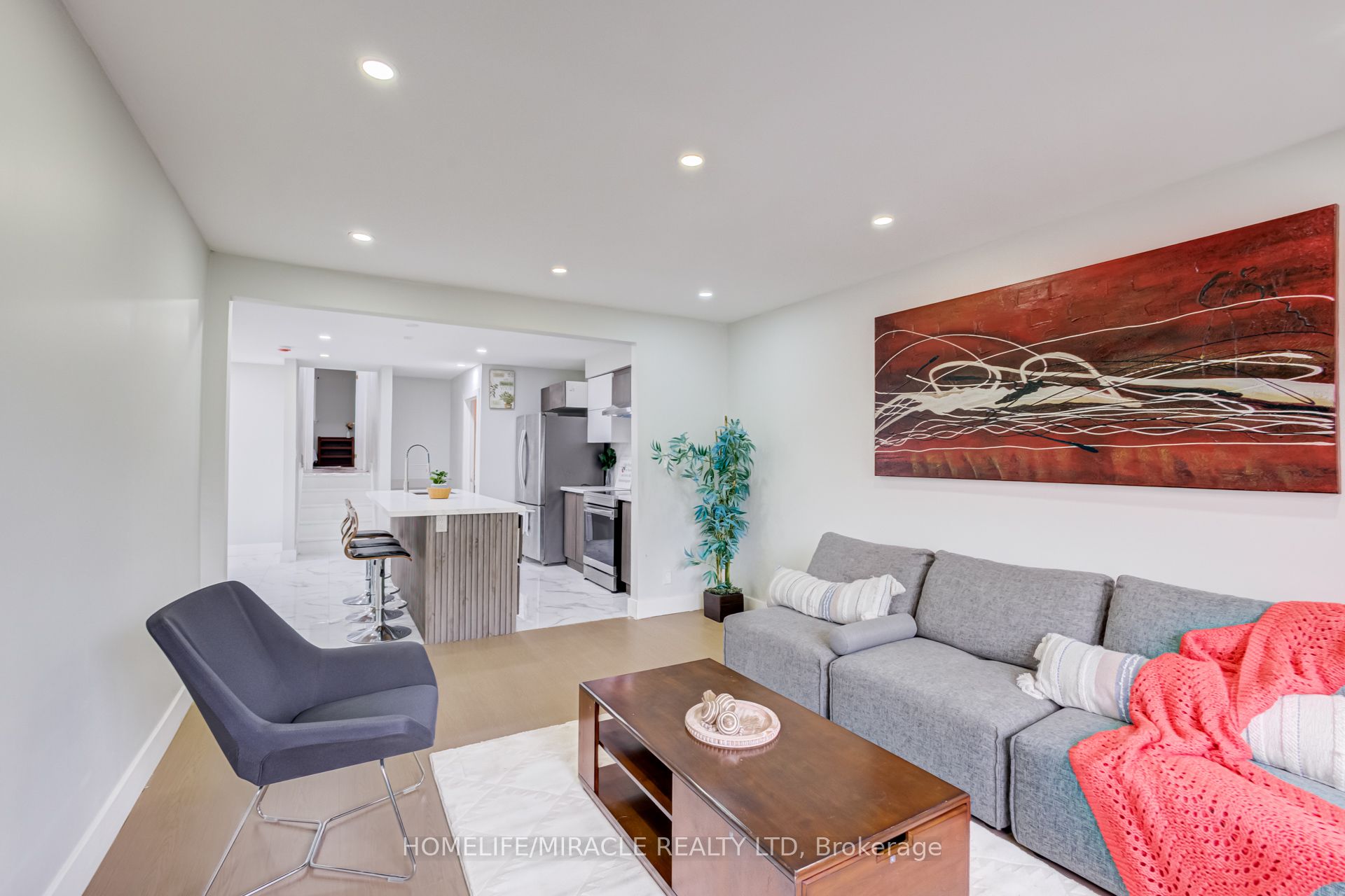 122 Ormond Drive Property Photo 15