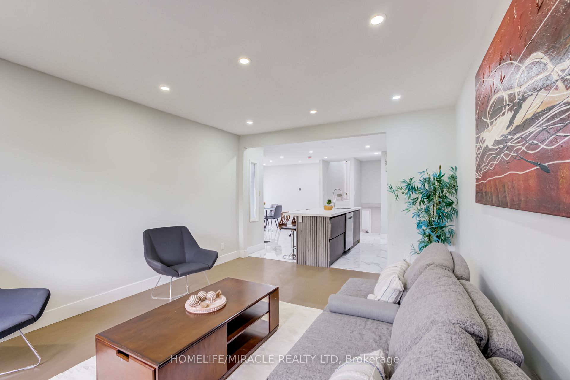 122 Ormond Drive Property Photo 16