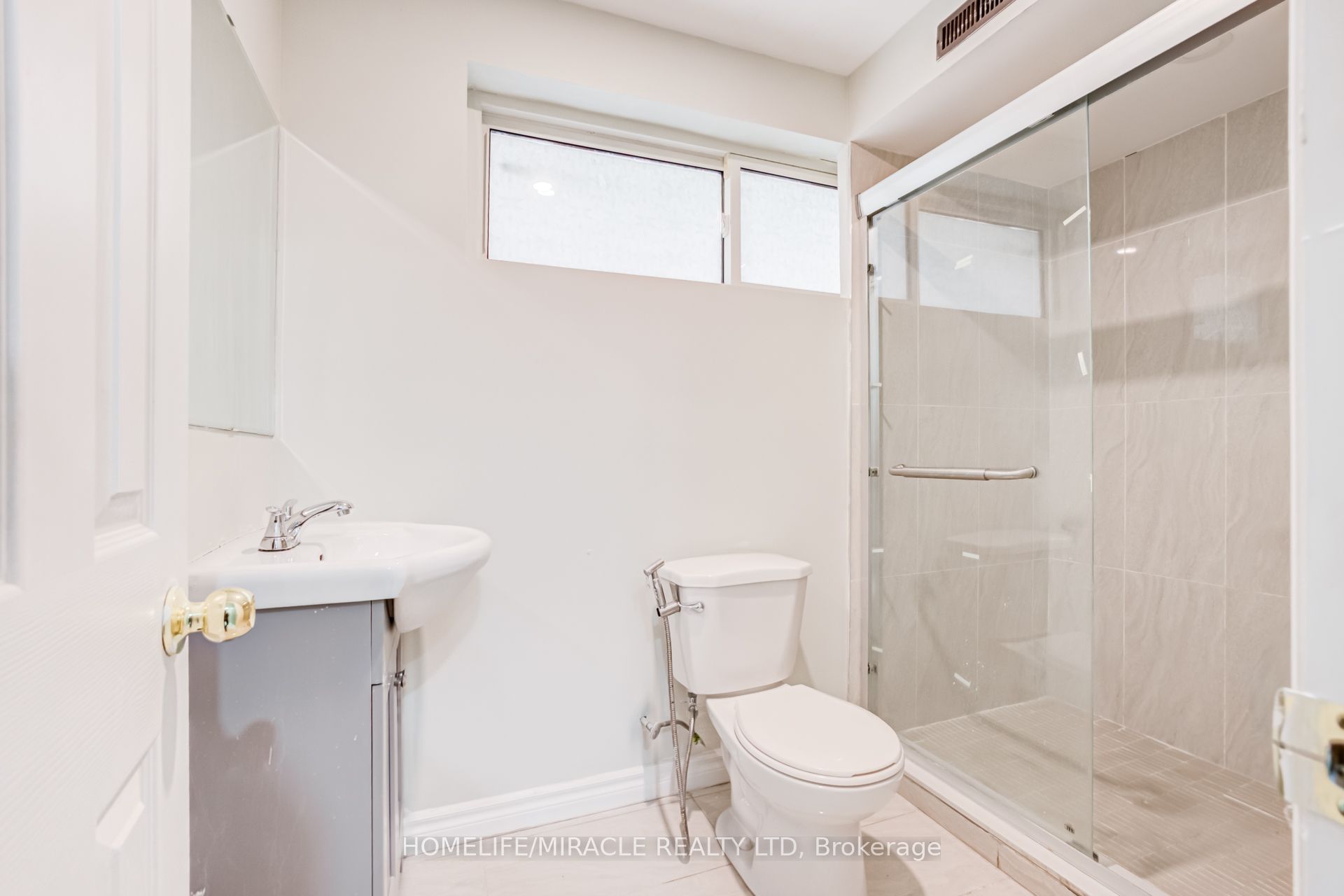 122 Ormond Drive Property Photo 34