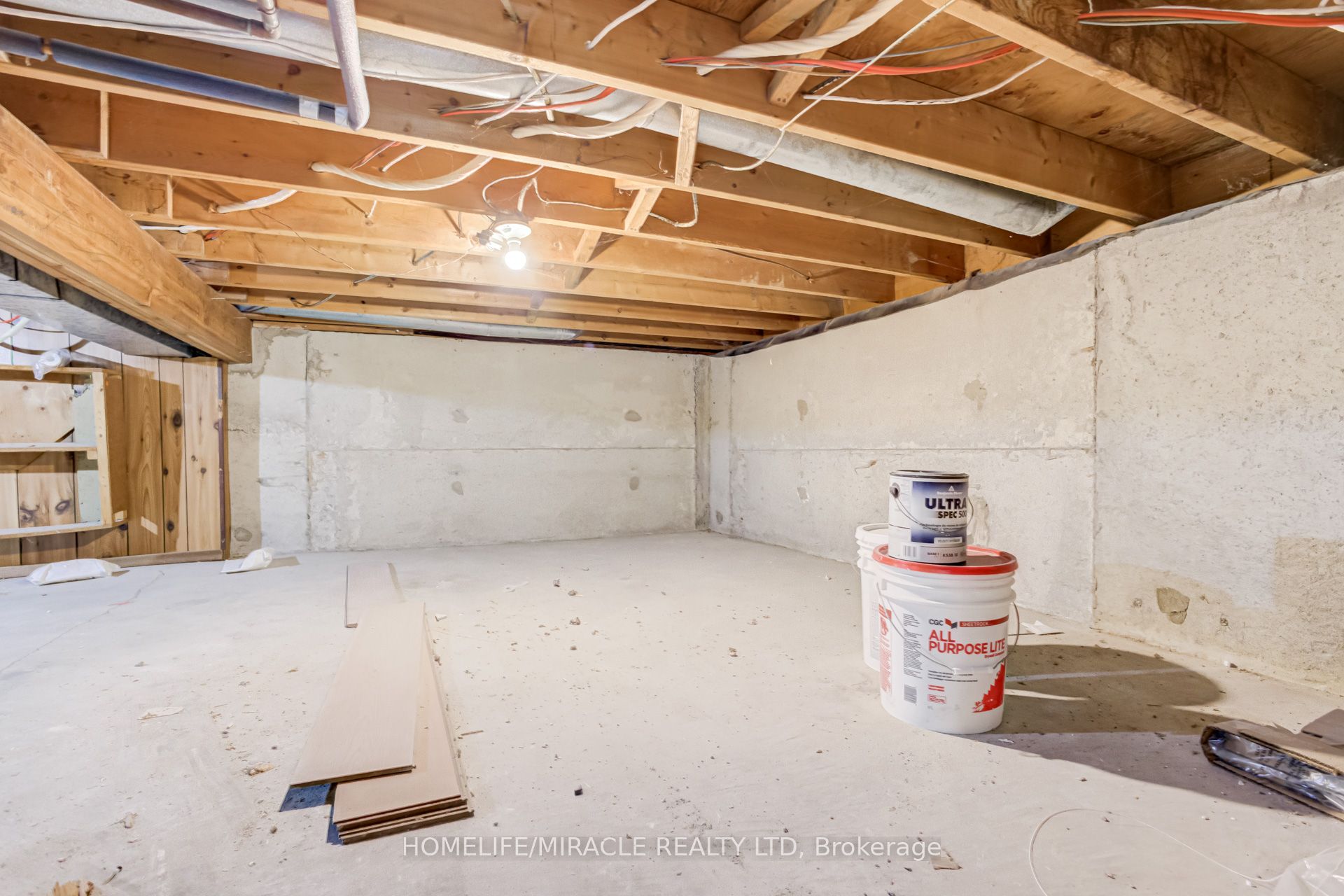 122 Ormond Drive Property Photo 38