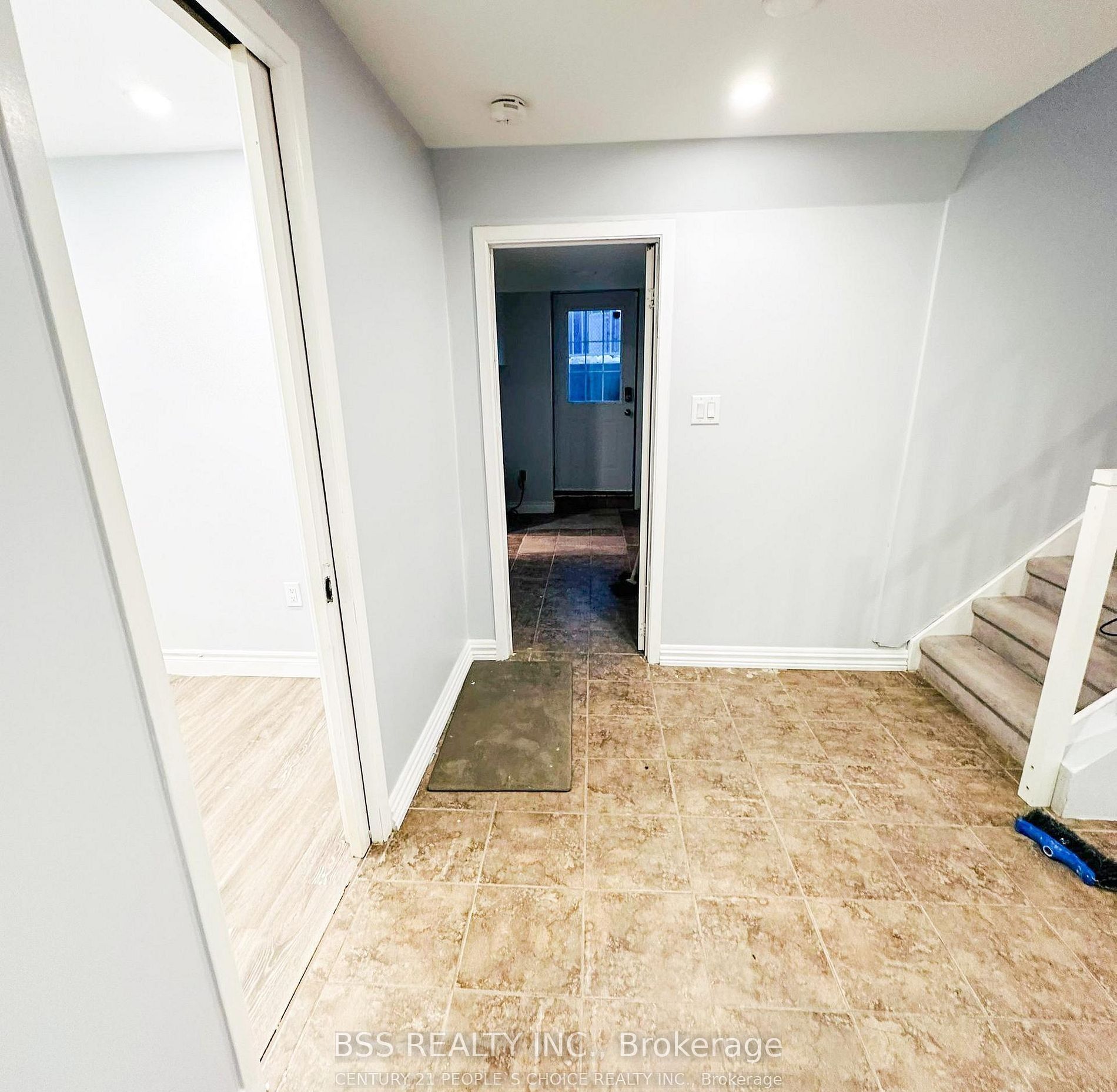41 Coomer Crescent Property Photo 6