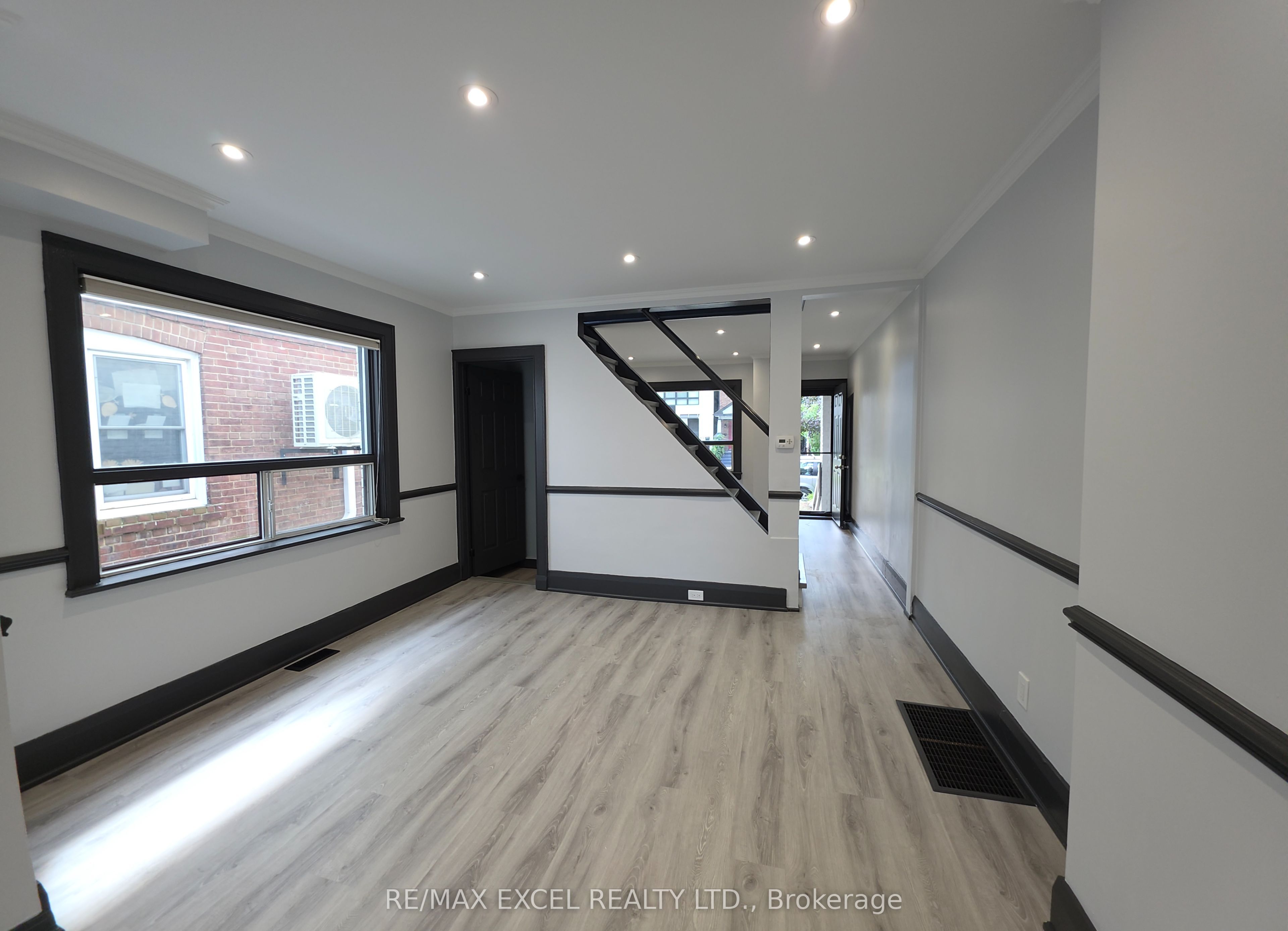 171 Langford Avenue Property Photo 15