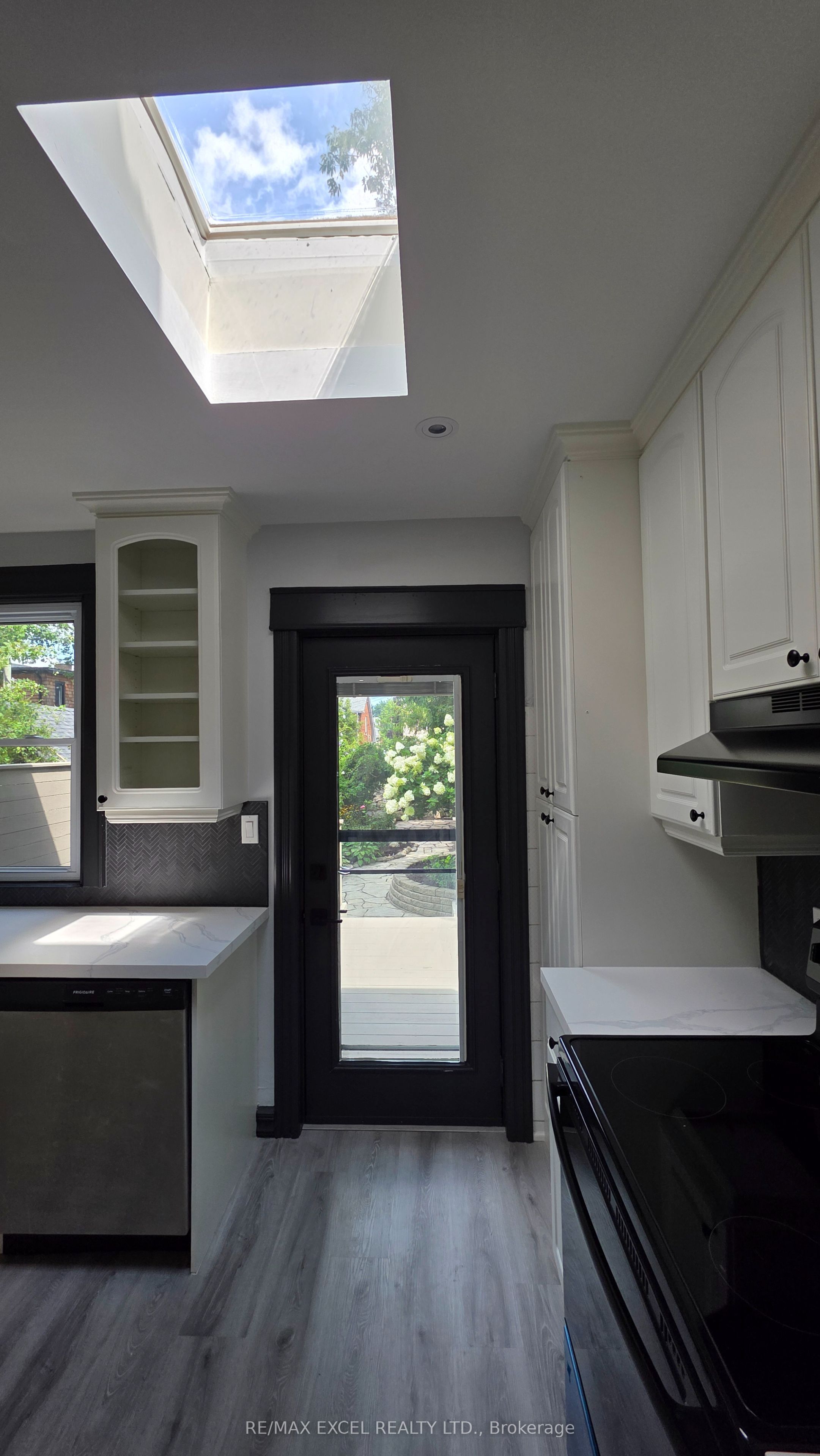 171 Langford Avenue Property Photo 17