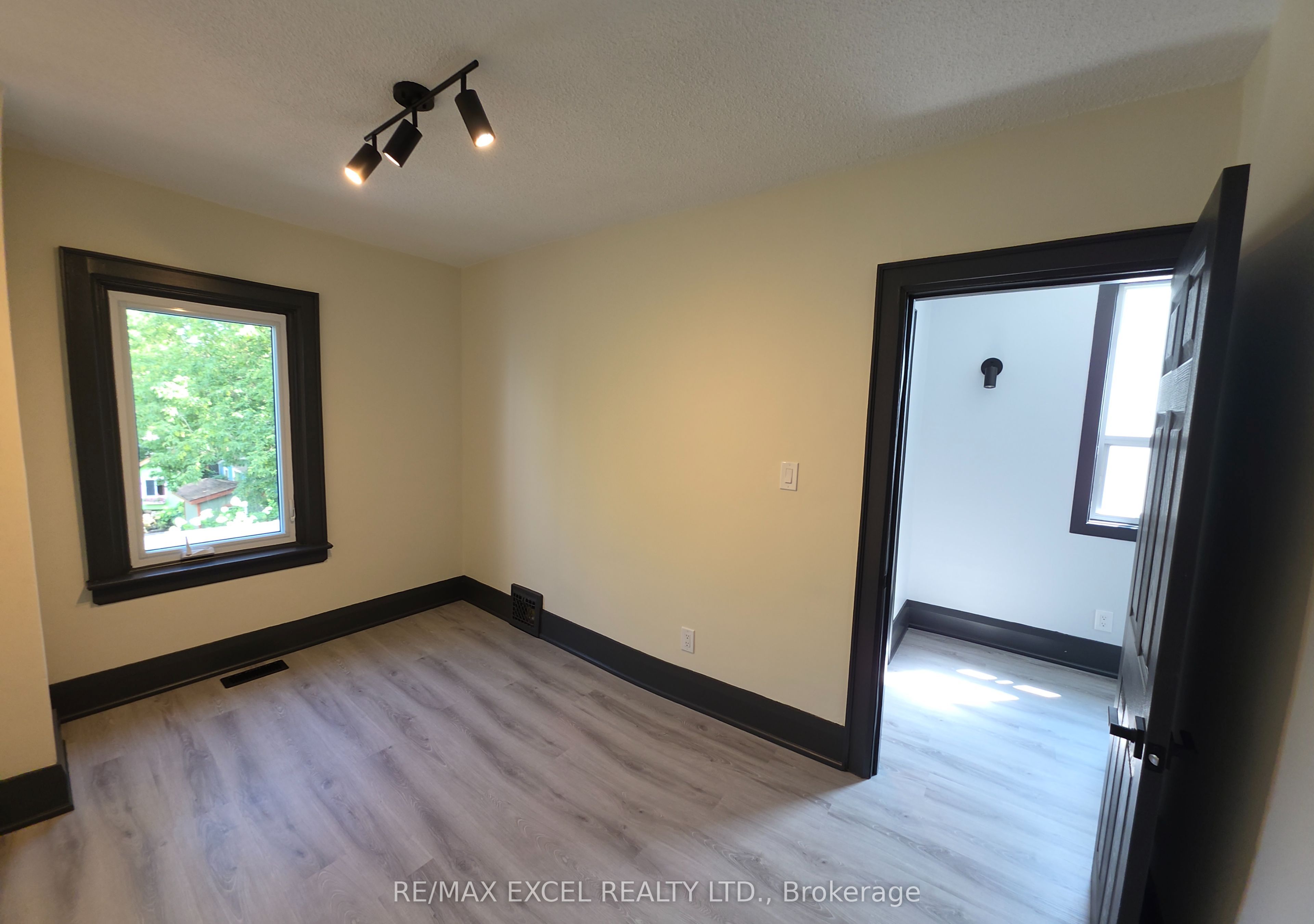 171 Langford Avenue Property Photo 24