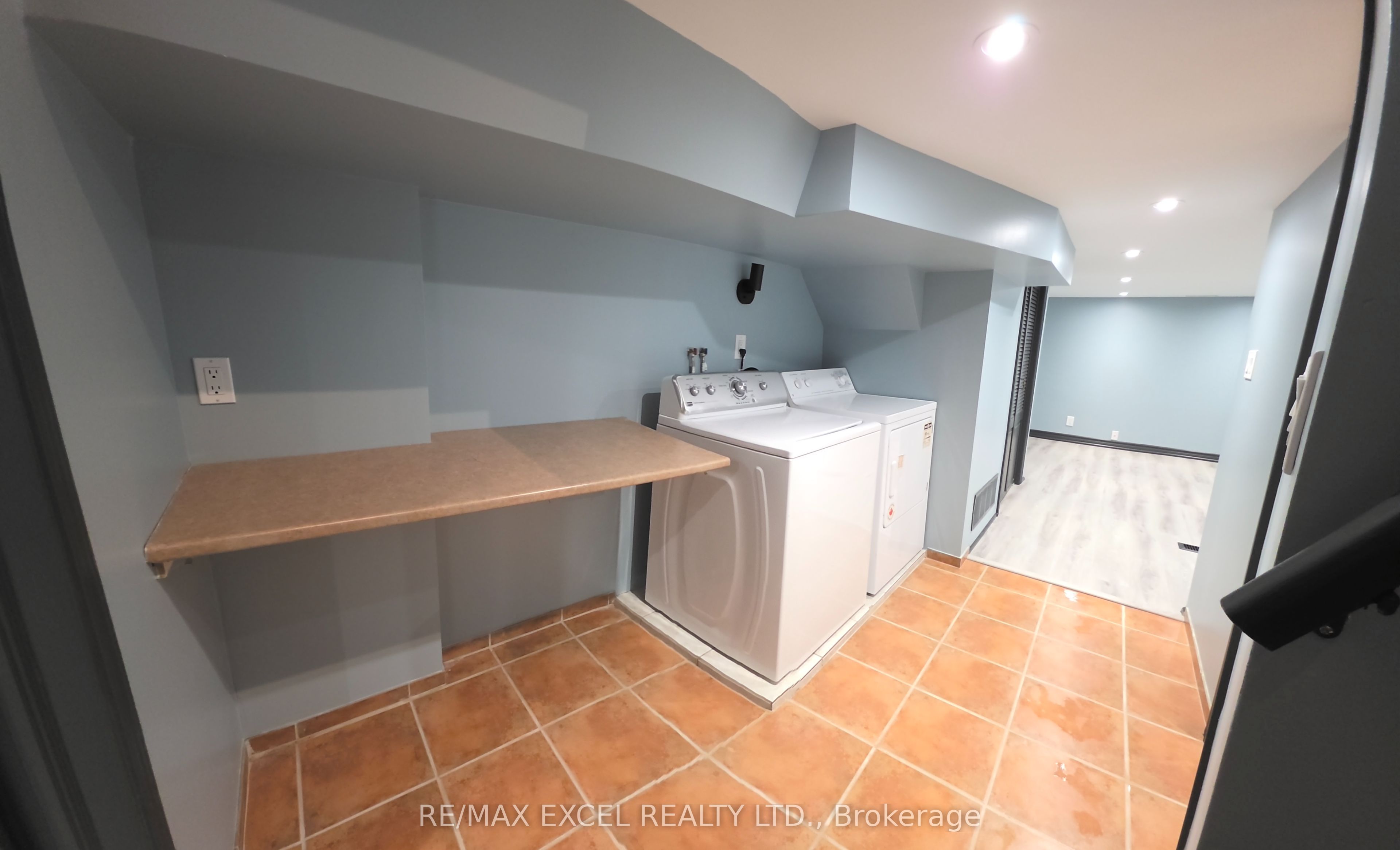171 Langford Avenue Property Photo 29