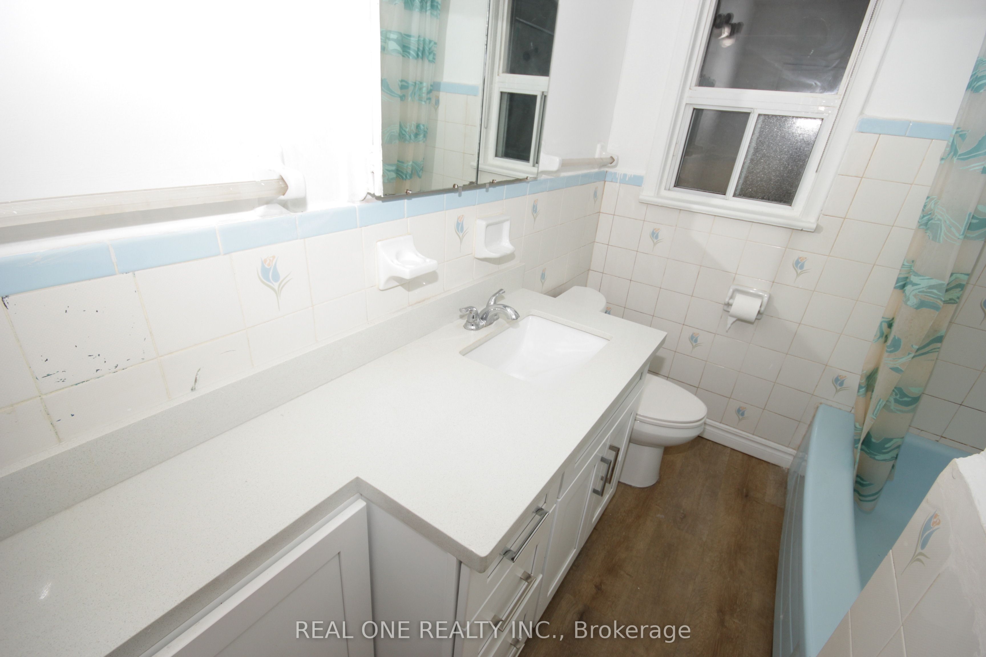 157 Shropshire Drive Property Photo 15