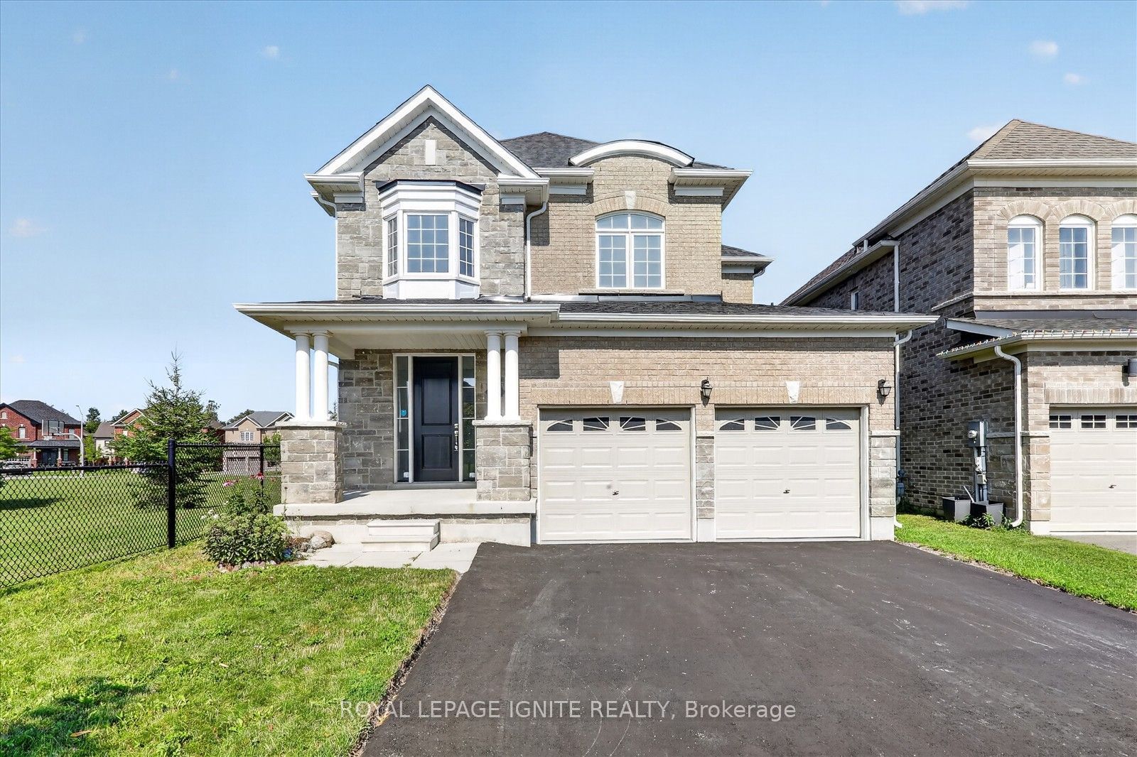 188 Douglas Kemp Crescent Property Photo 1