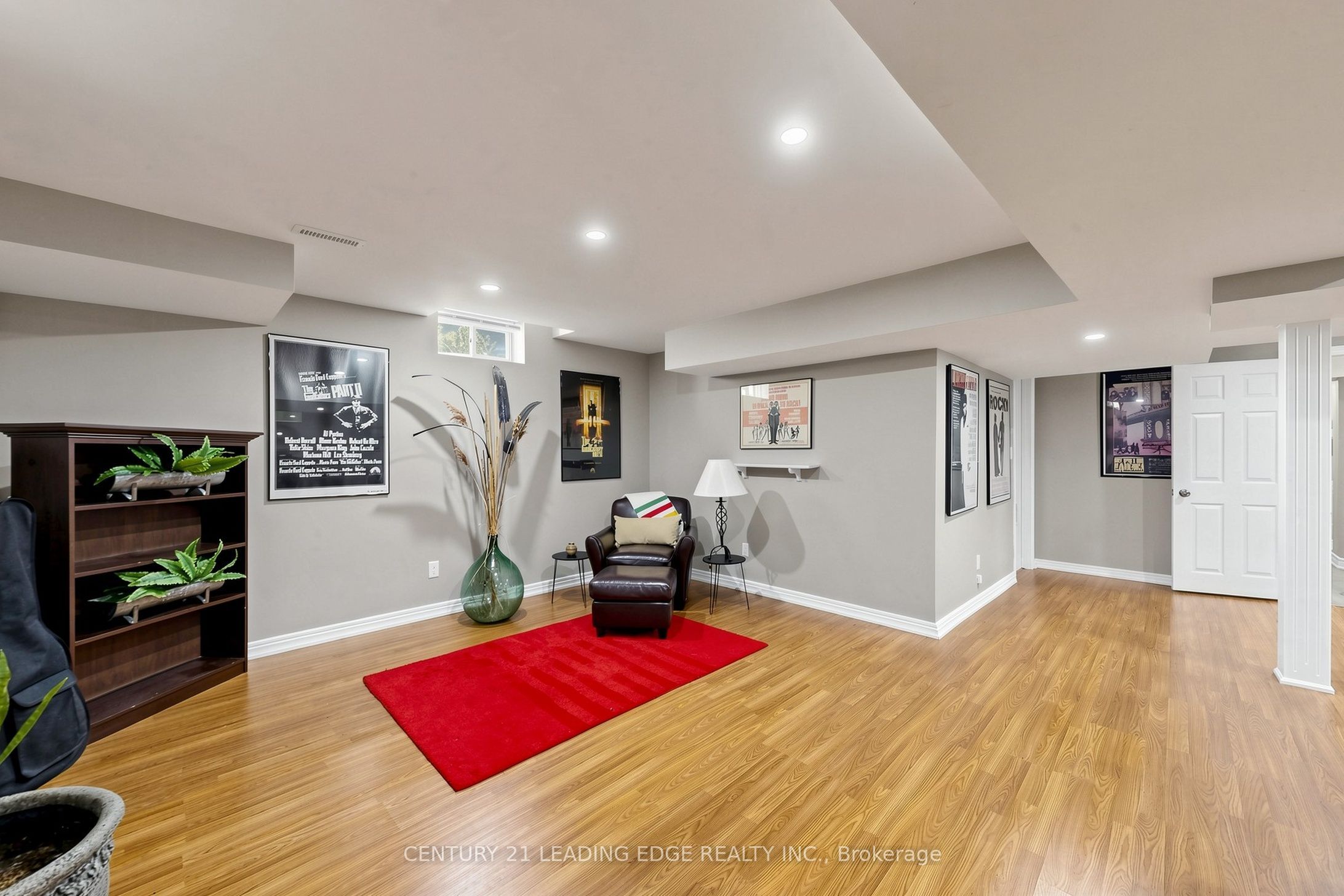 48 Tanis Crescent Property Photo 35