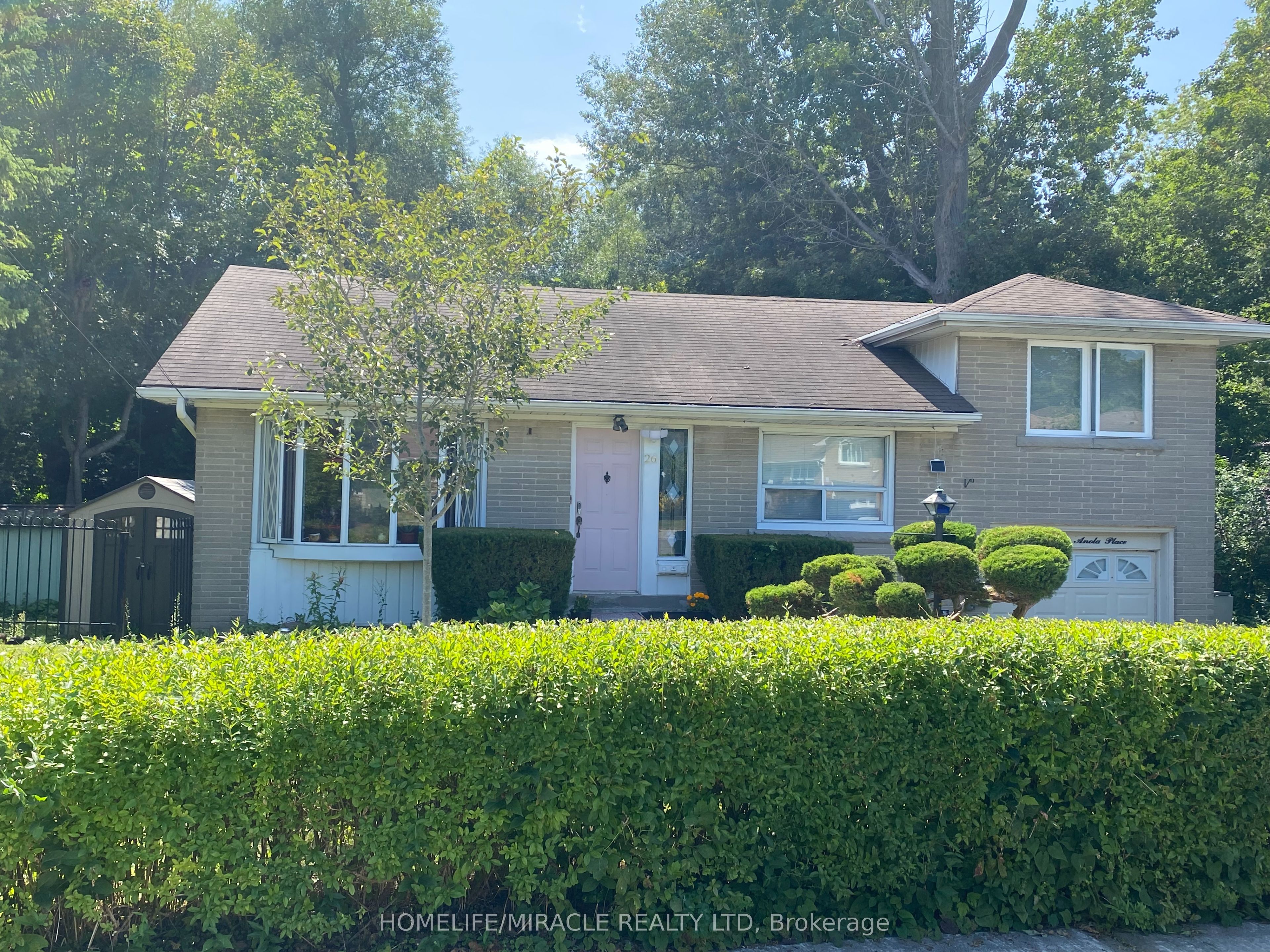 26 Anola Place Property Photo 2