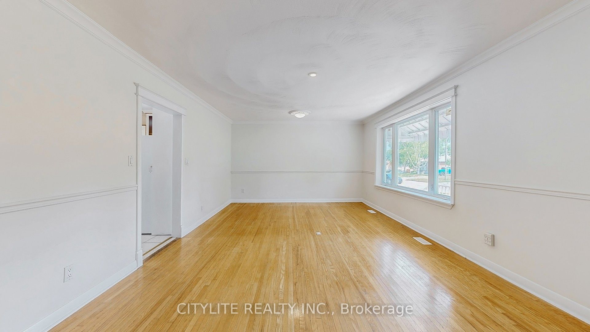 516 Monteith Avenue Property Photo 4