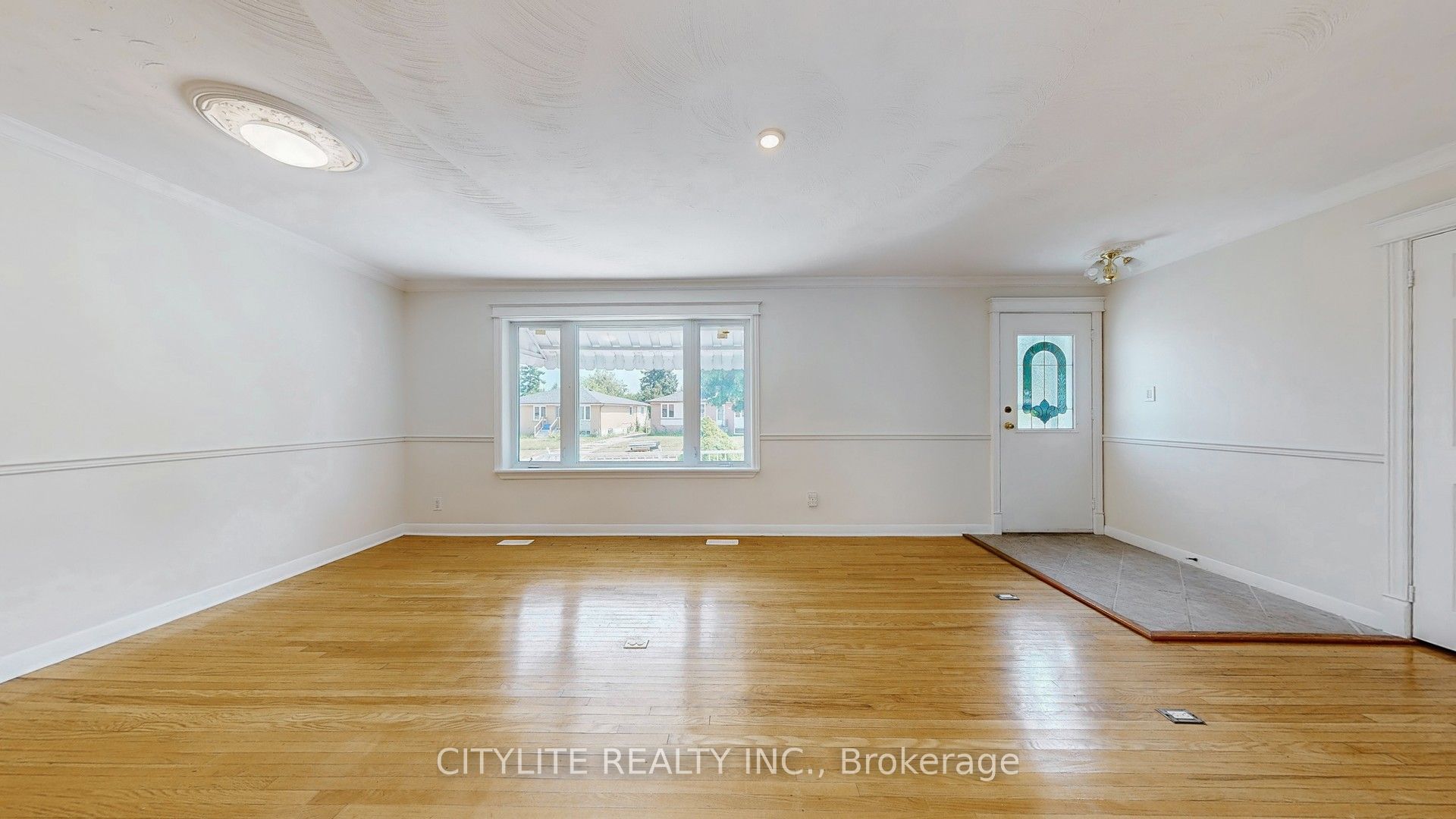 516 Monteith Avenue Property Photo 7