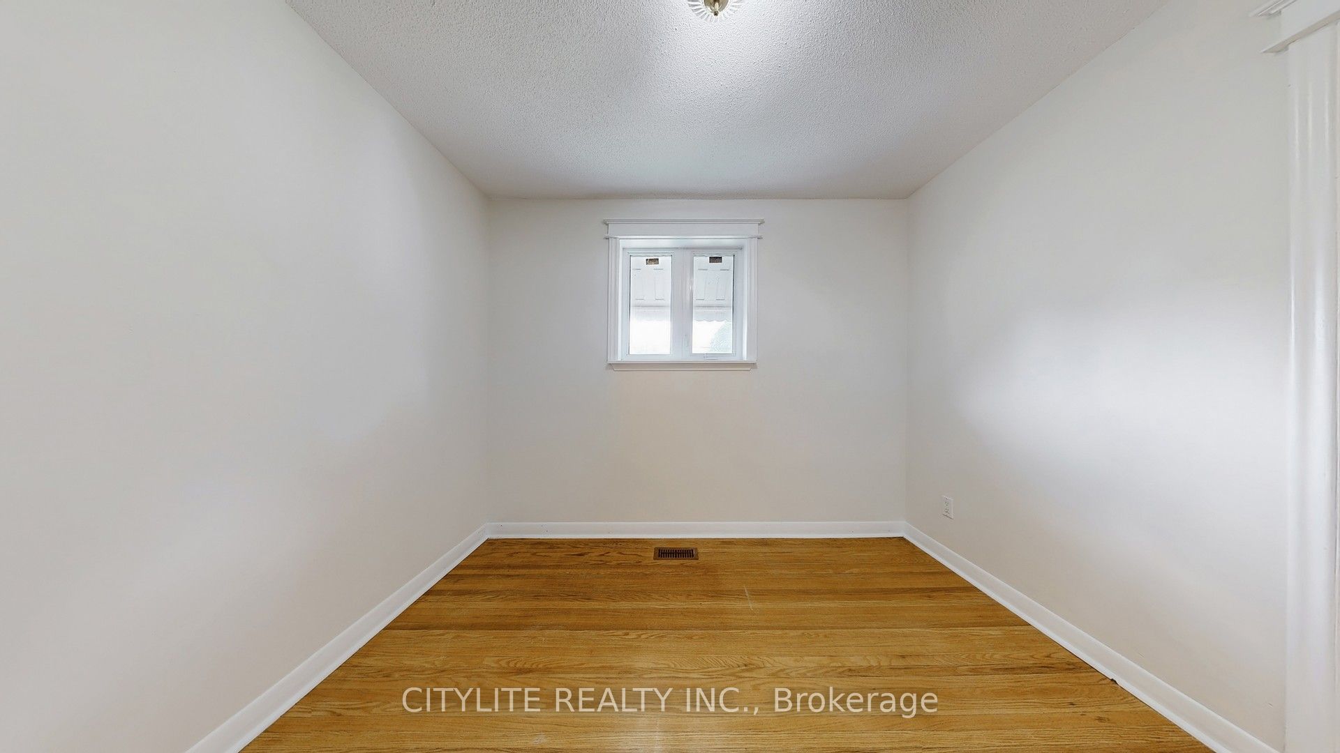 516 Monteith Avenue Property Photo 19