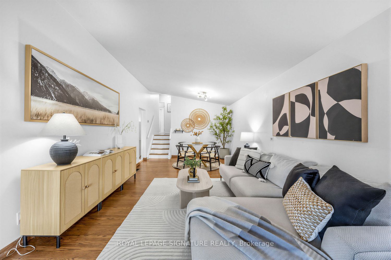 821 Krosno Boulevard Property Photo 4