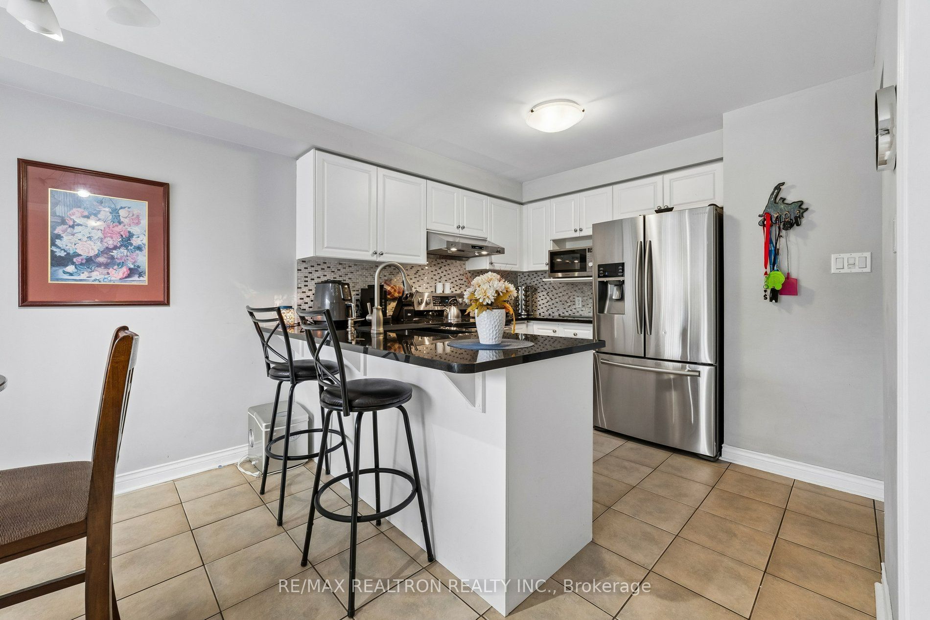 58 Lurosa Crescent Property Photo 10