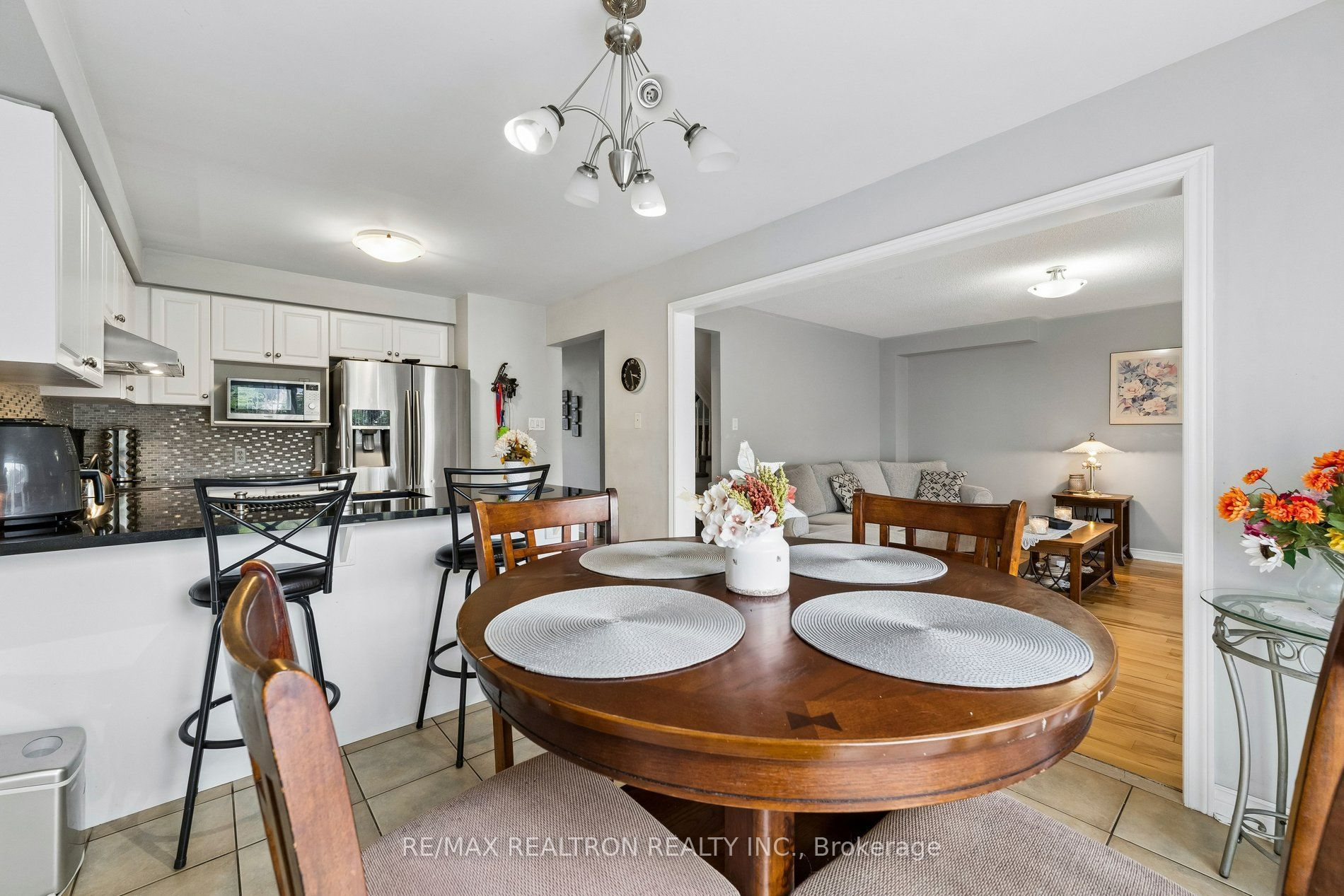 58 Lurosa Crescent Property Photo 16