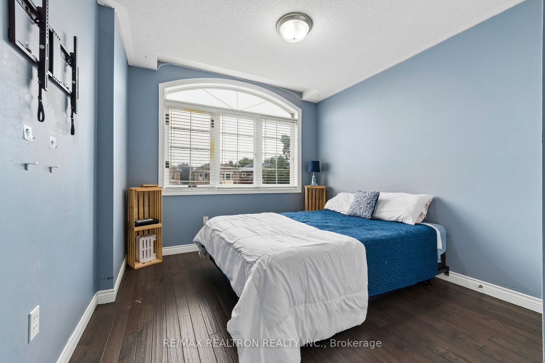 58 Lurosa Crescent Property Photo 36