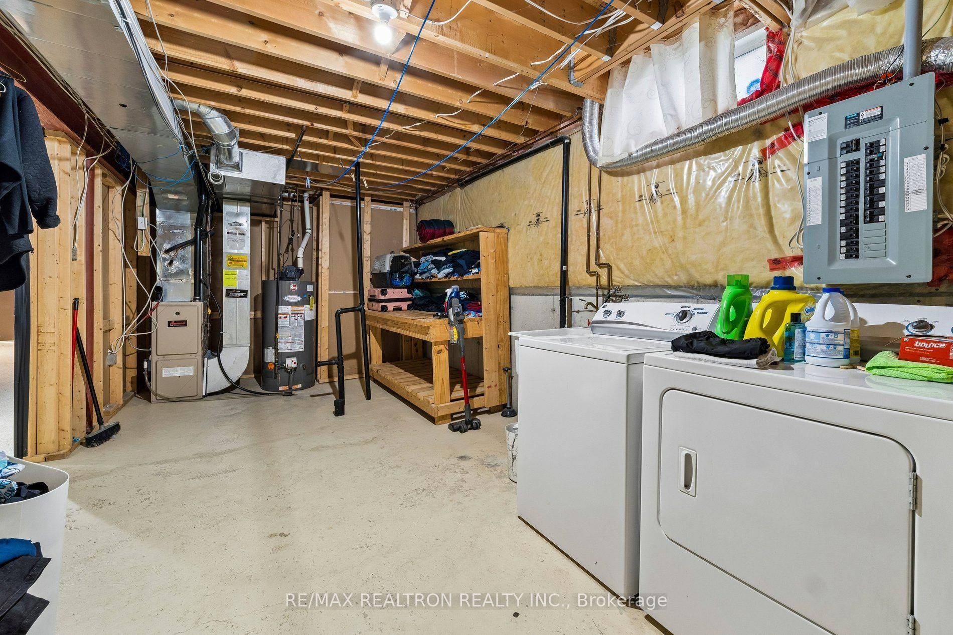 58 Lurosa Crescent Property Photo 50