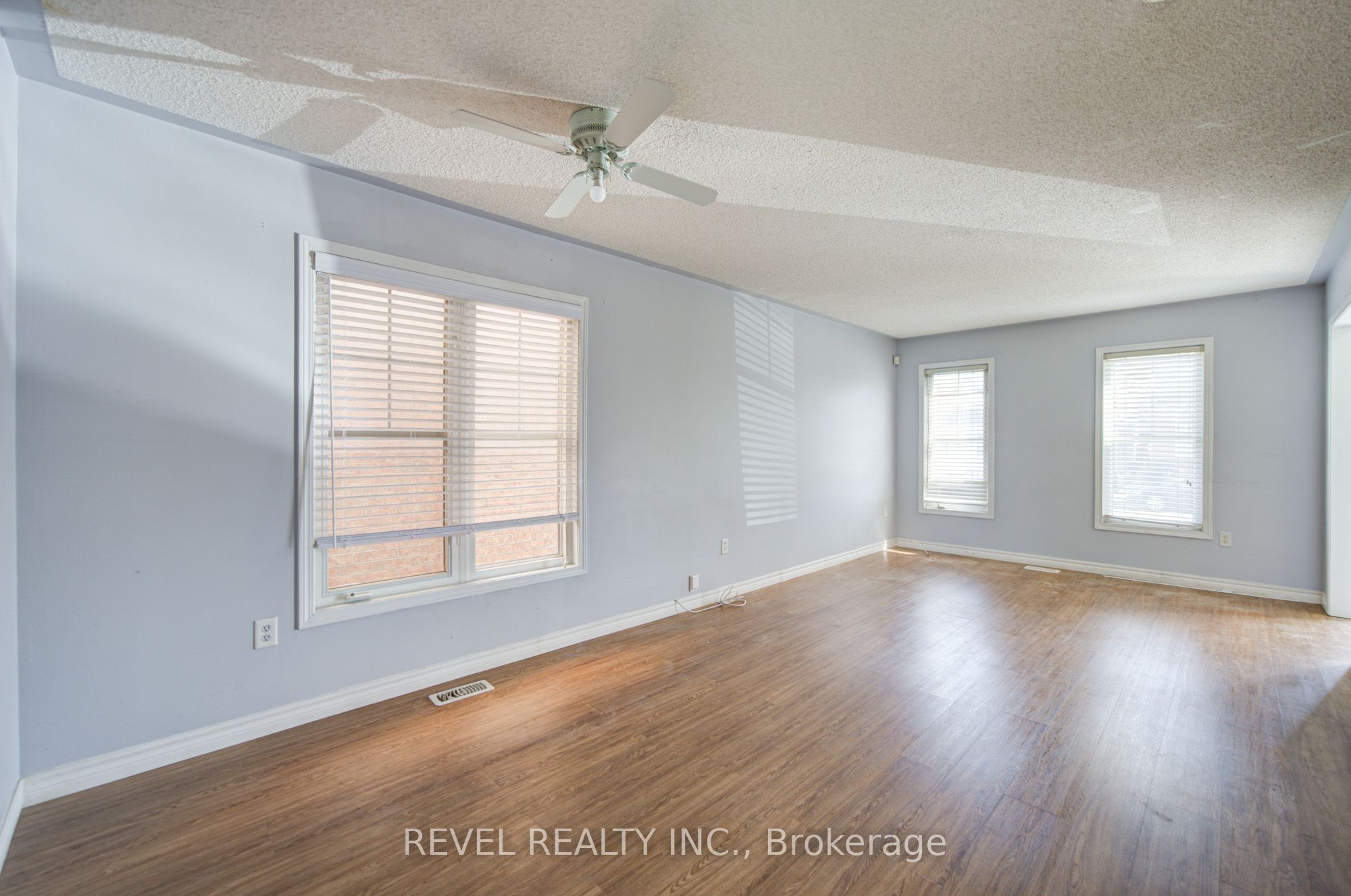 112 Rouge River Drive Property Photo 3
