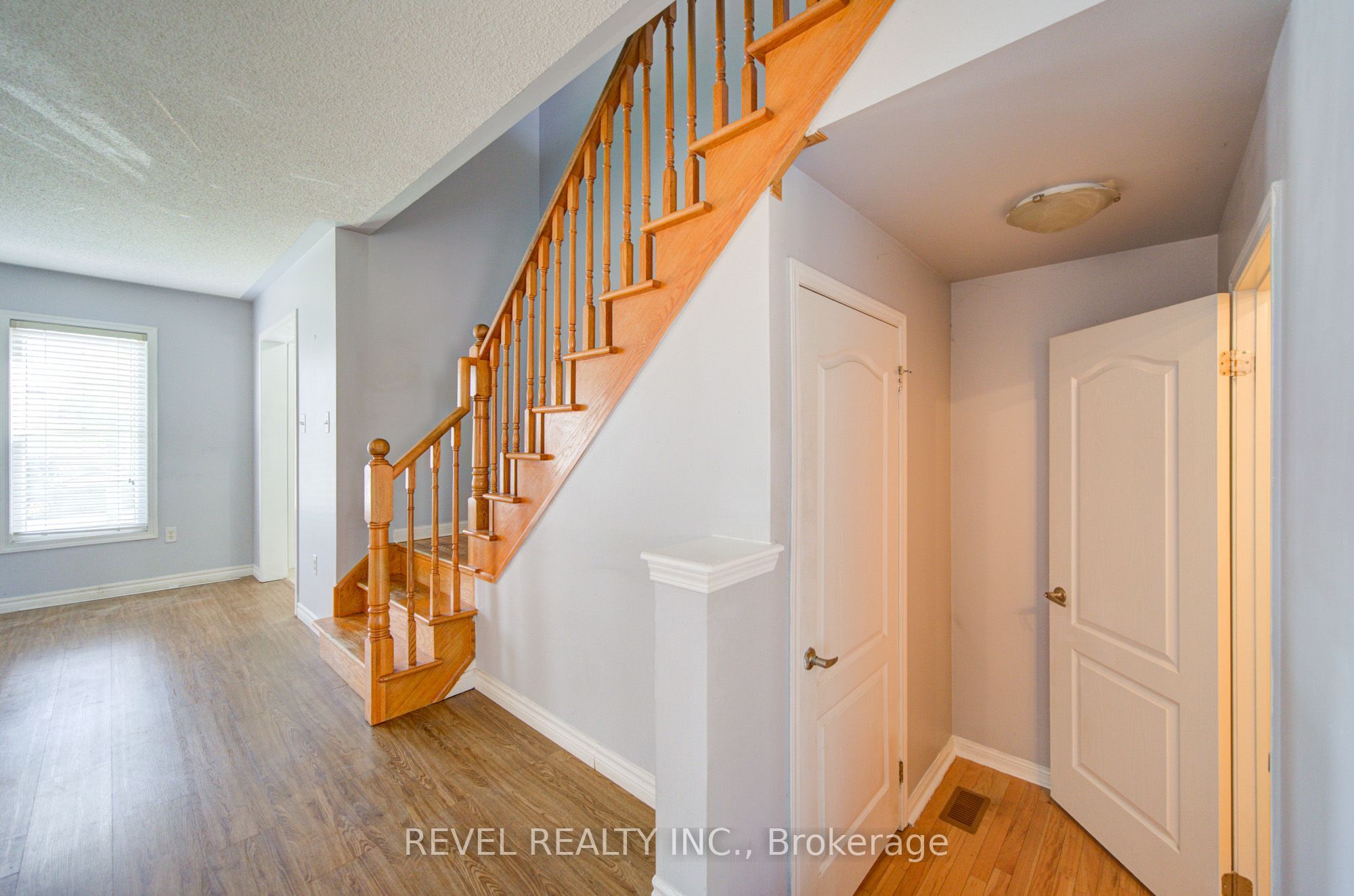 112 Rouge River Drive Property Photo 8