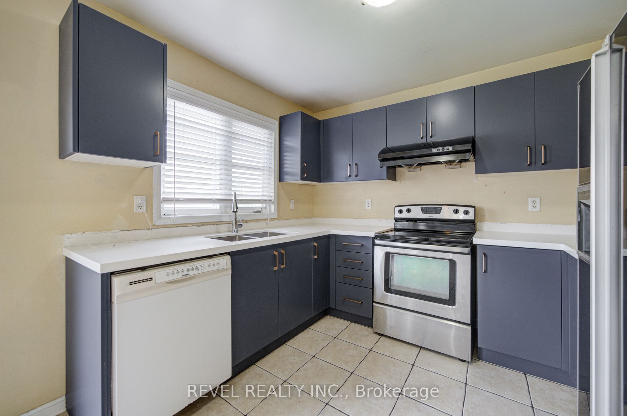112 Rouge River Drive Property Photo 18