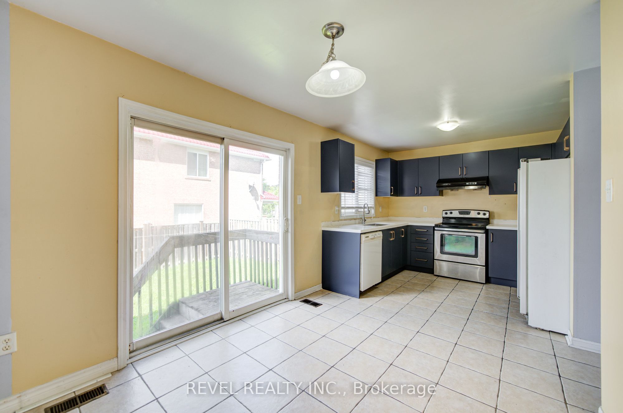 112 Rouge River Drive Property Photo 22