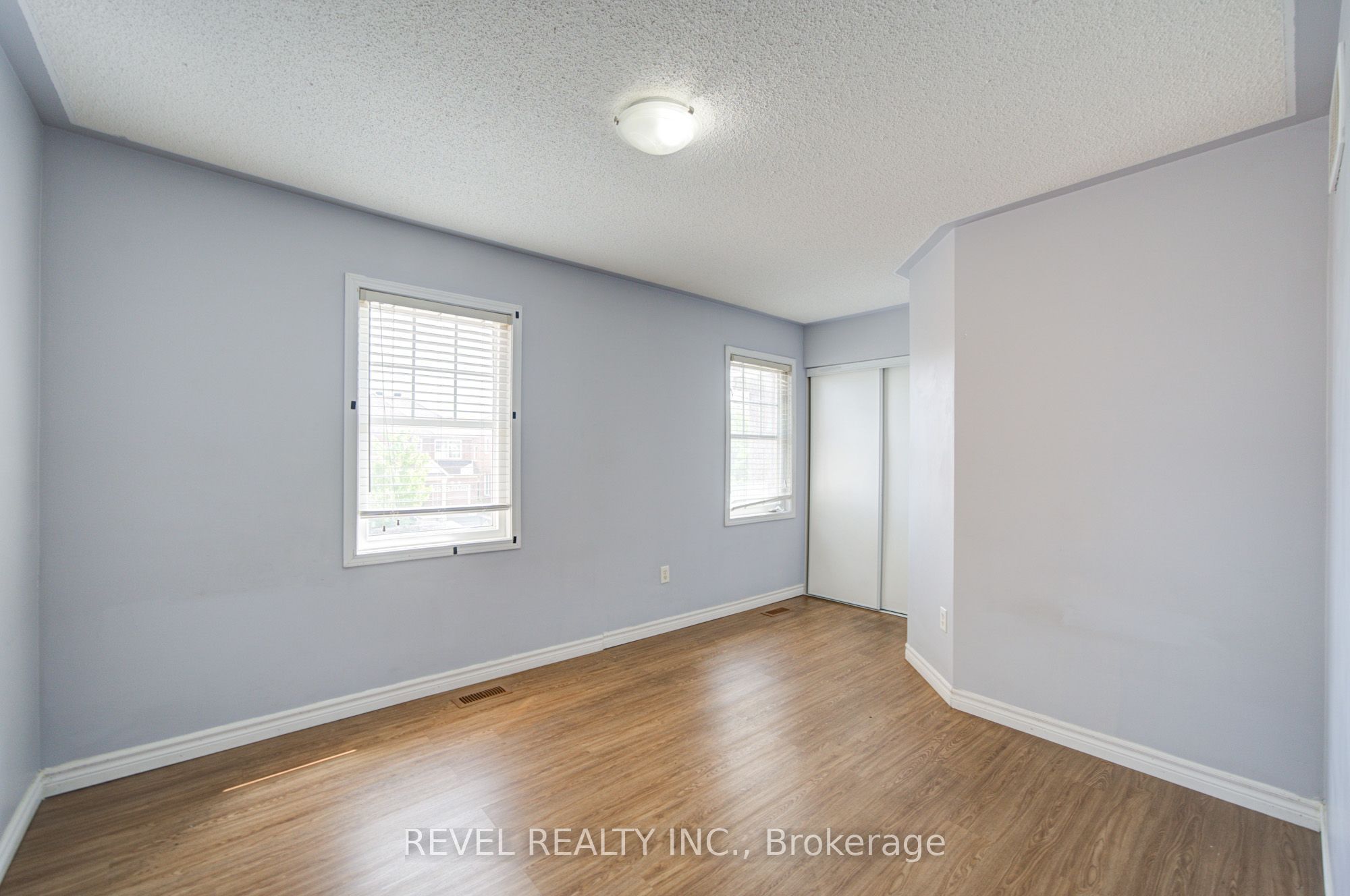 112 Rouge River Drive Property Photo 33