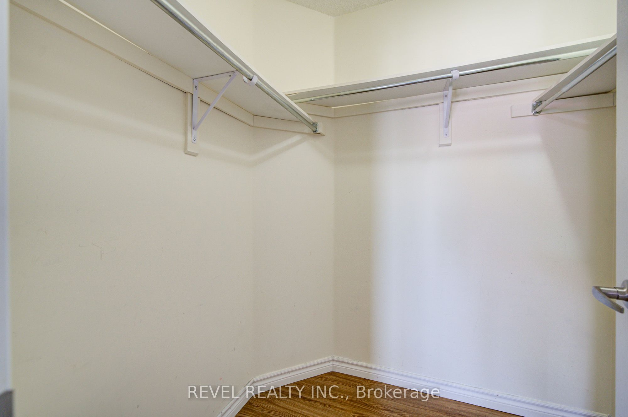 112 Rouge River Drive Property Photo 35