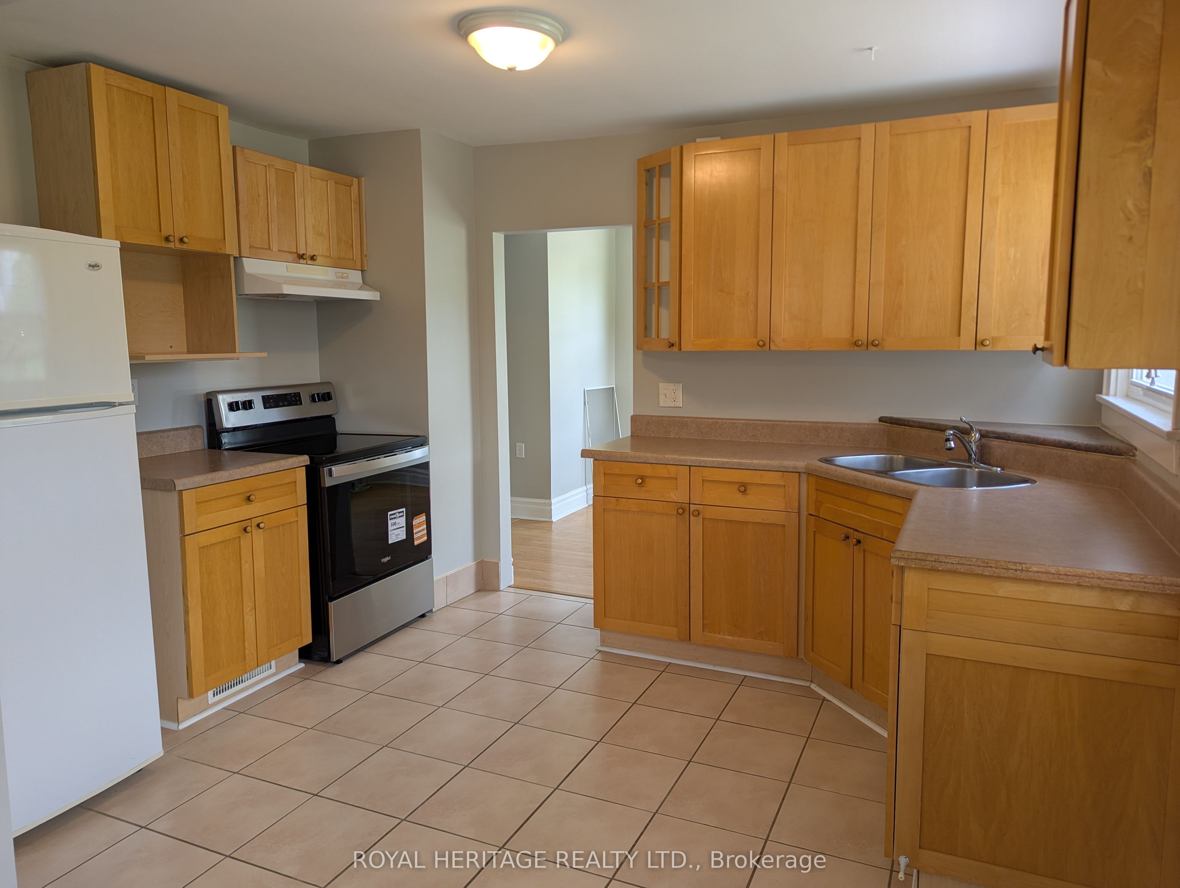 951 Dundas Street E 1 Property Photo 5