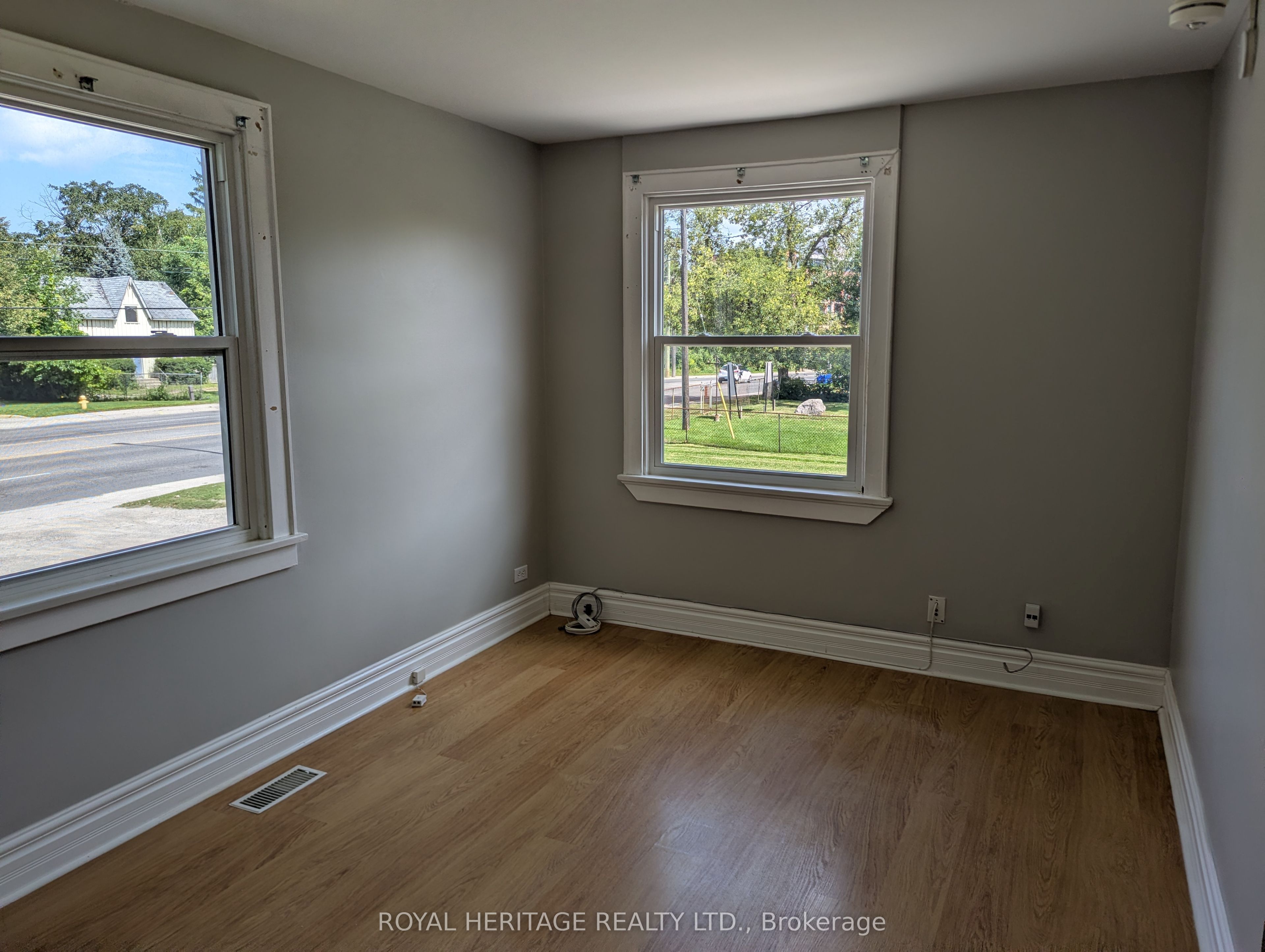 951 Dundas Street E 1 Property Photo 9