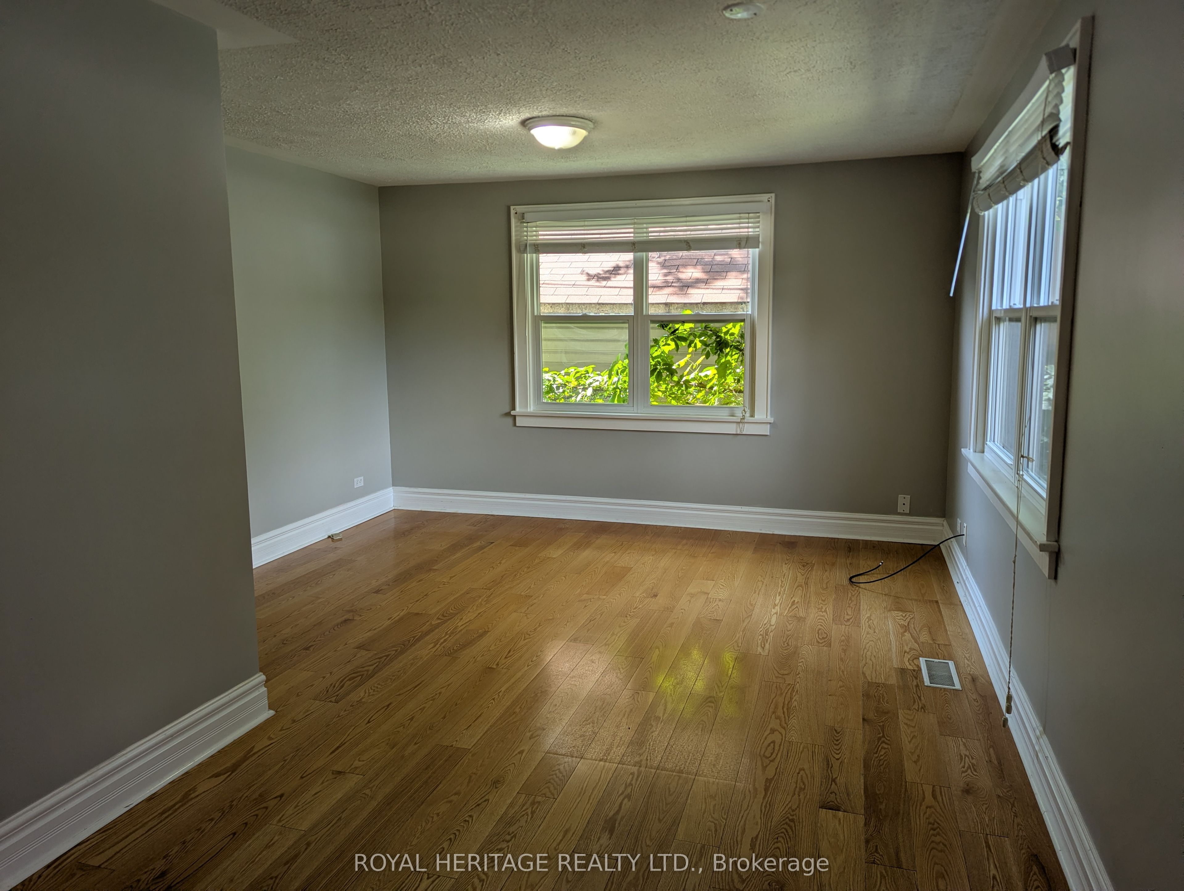 951 Dundas Street E 1 Property Photo 10