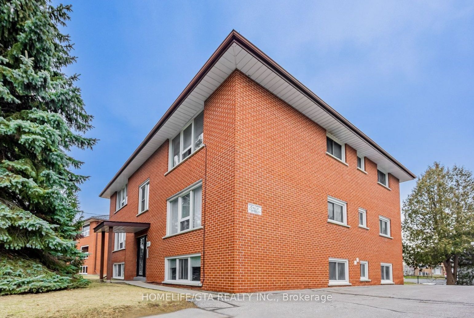 587 Digby Avenue 2 Property Photo 1