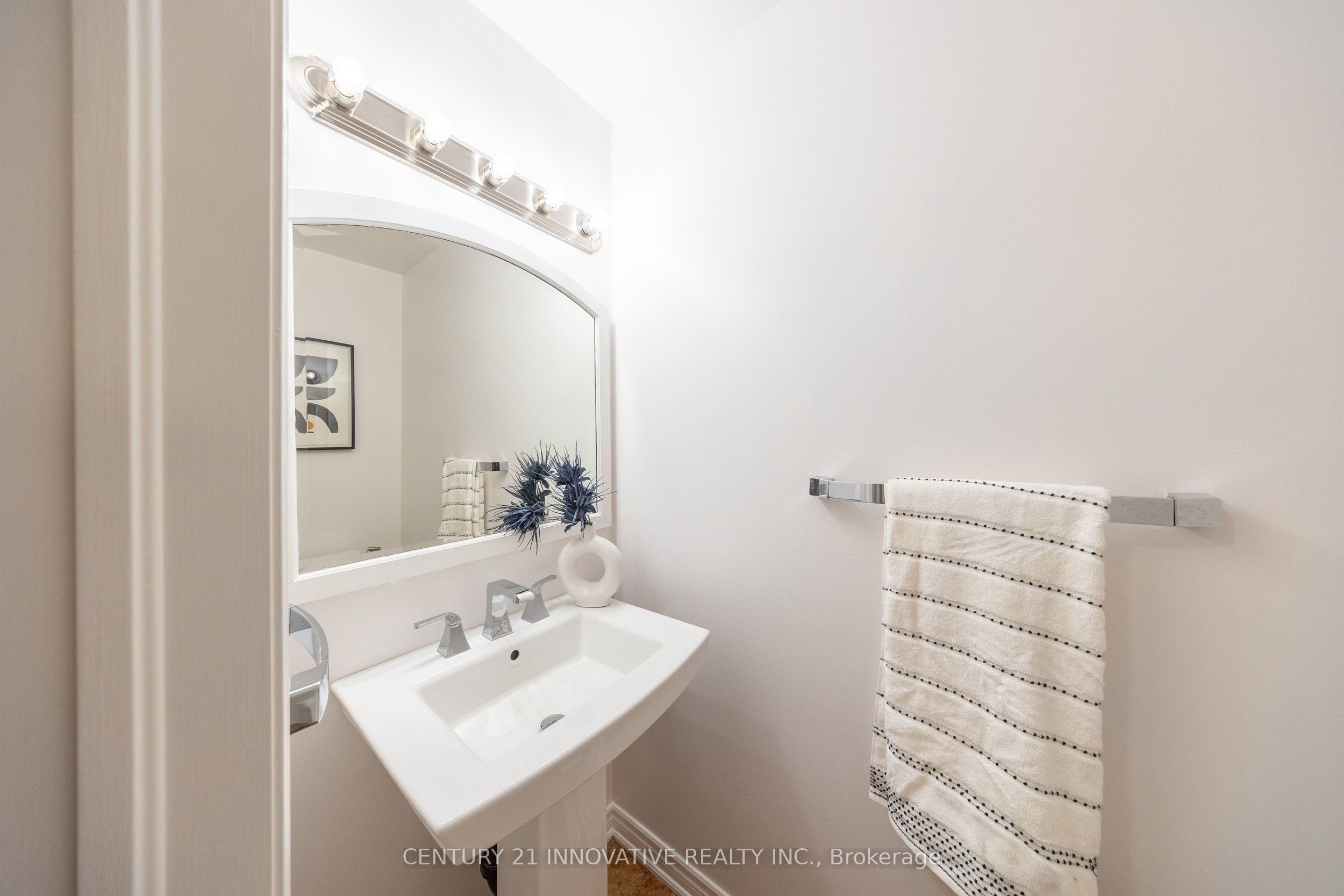 54 Carpendale Crescent Property Photo 22