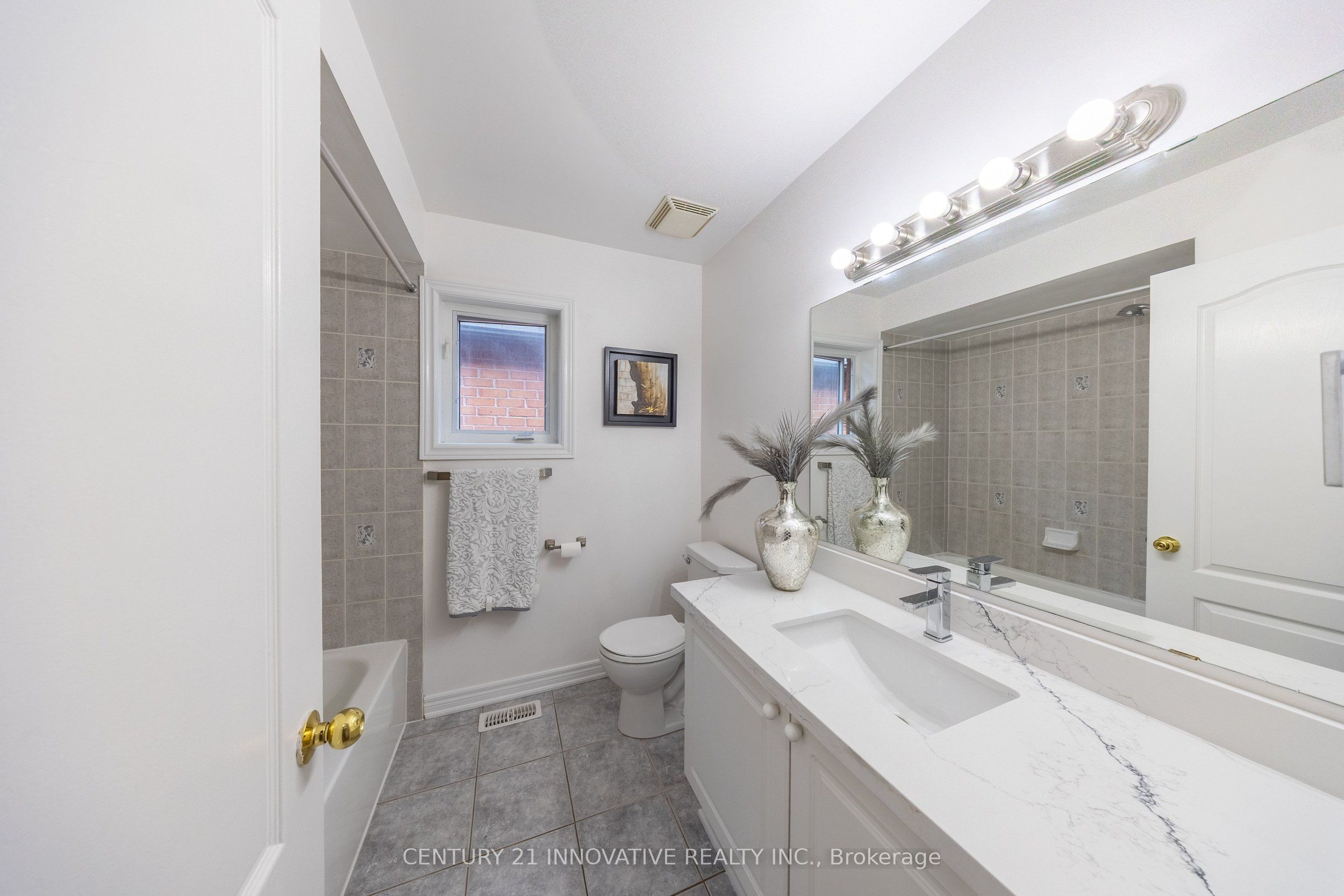 54 Carpendale Crescent Property Photo 32