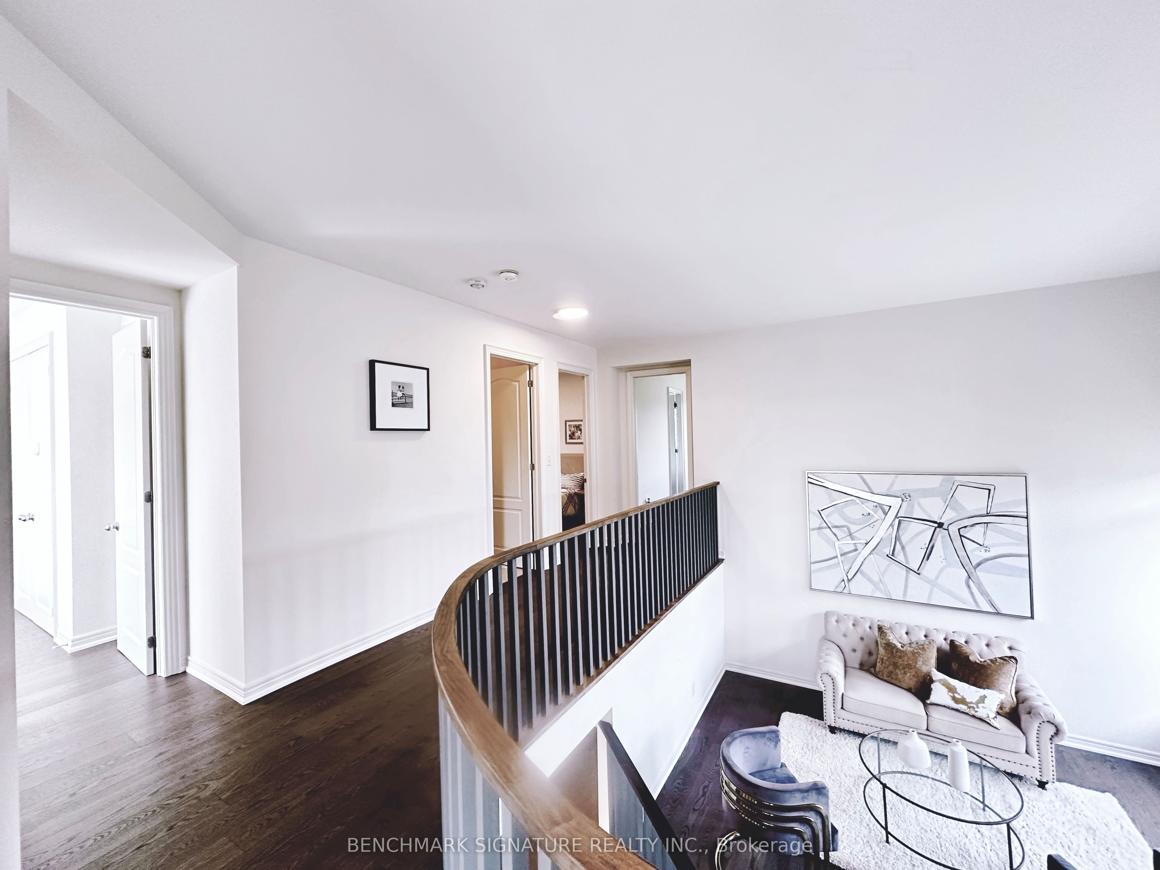 2481 Bandsman Crescent Property Photo 12