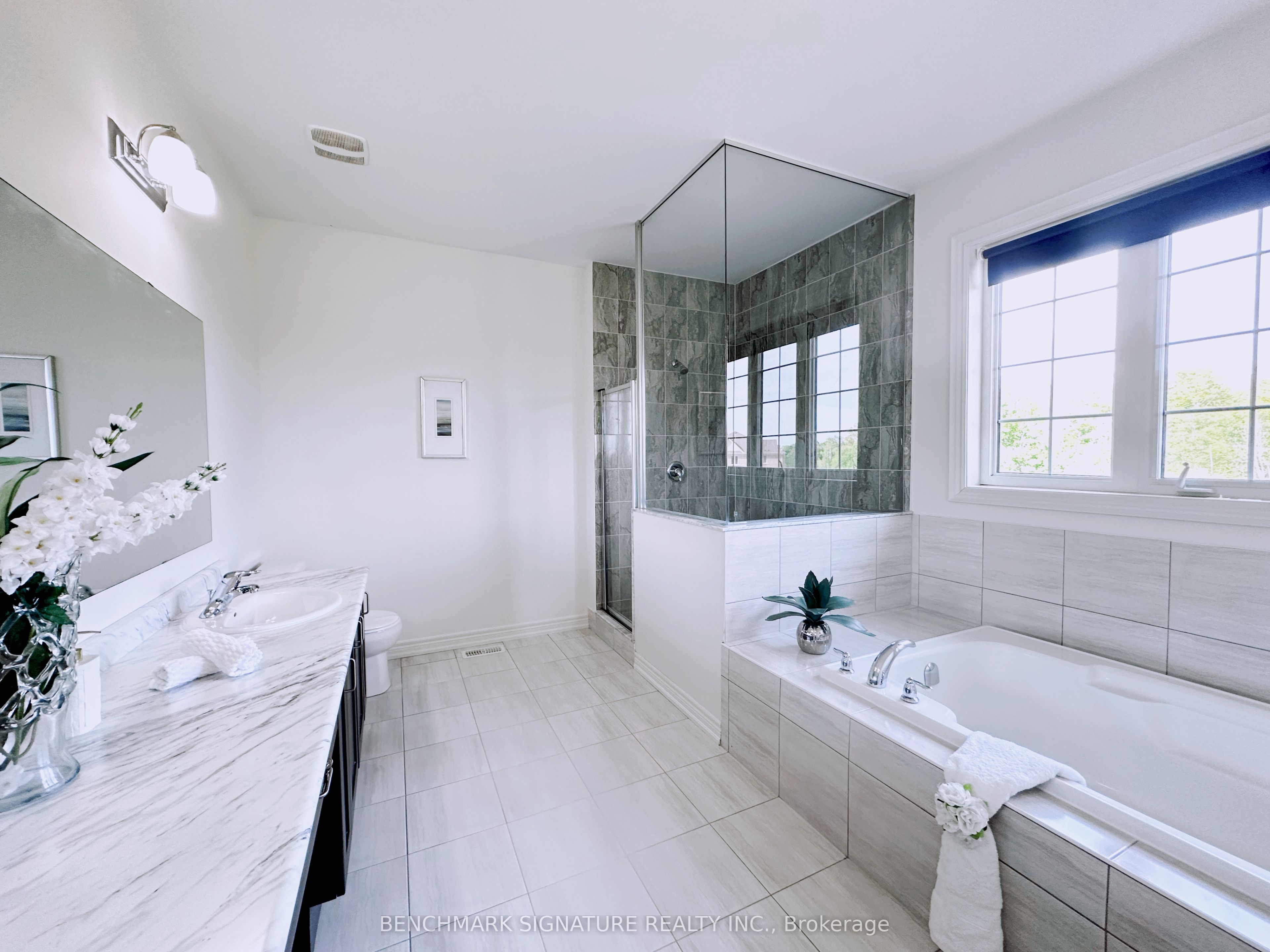 2481 Bandsman Crescent Property Photo 18
