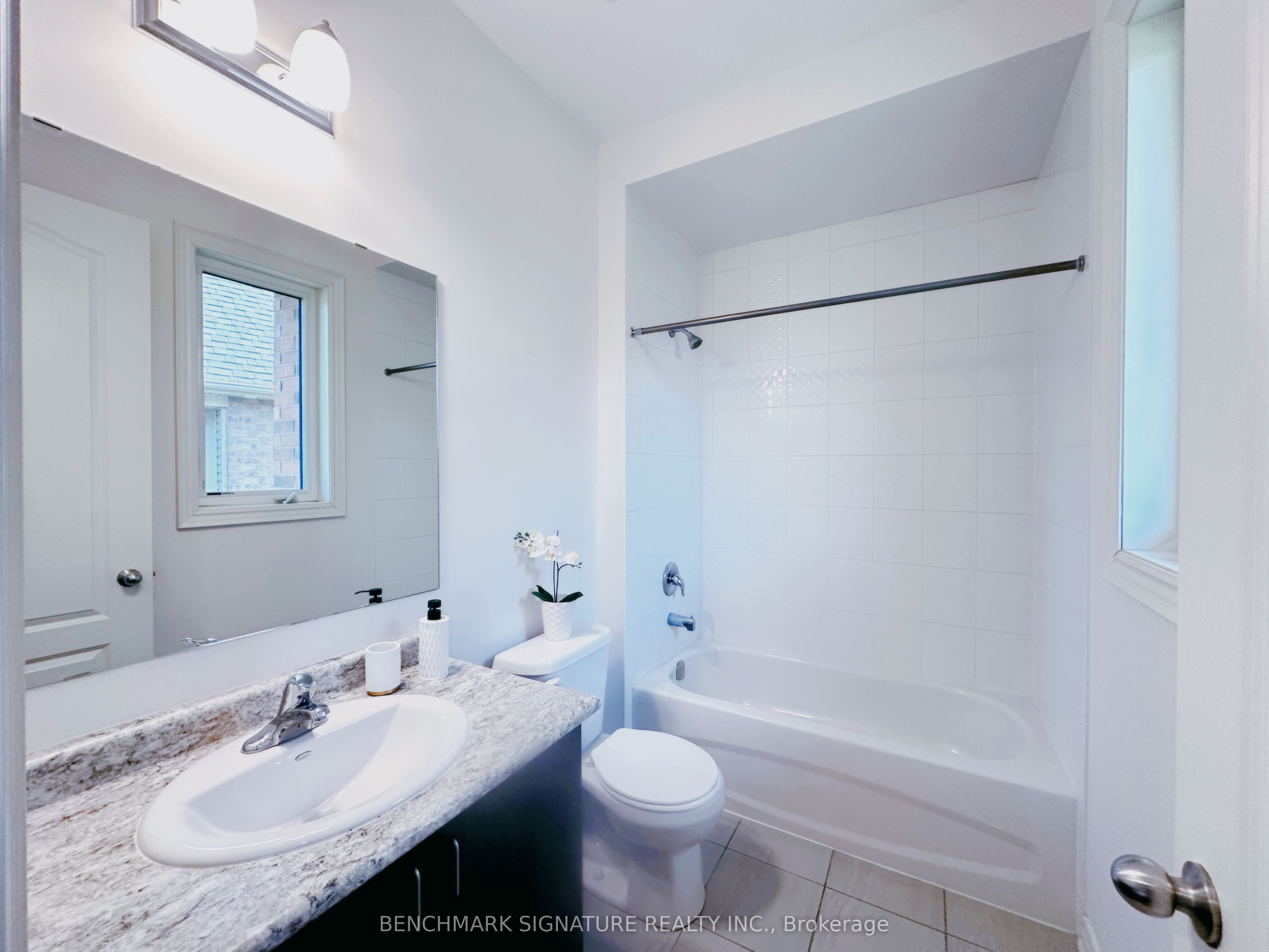 2481 Bandsman Crescent Property Photo 21