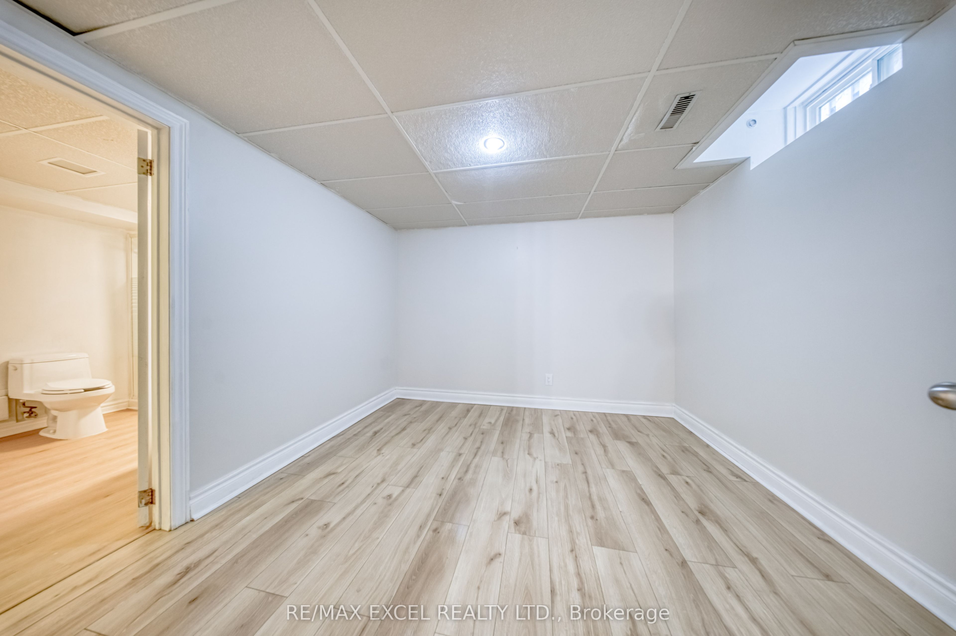 1019 Rouge Valley Drive Property Photo 43