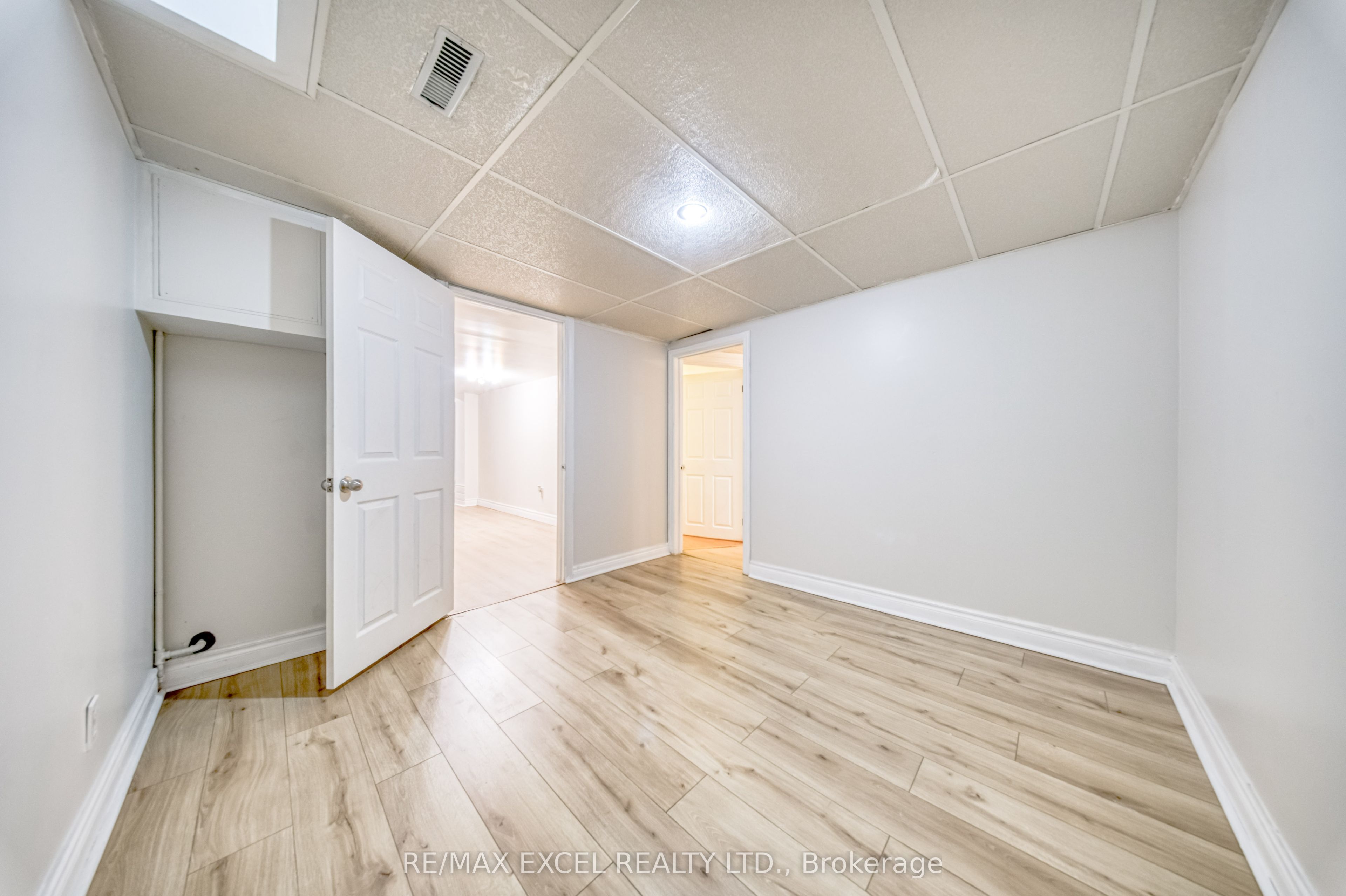 1019 Rouge Valley Drive Property Photo 46