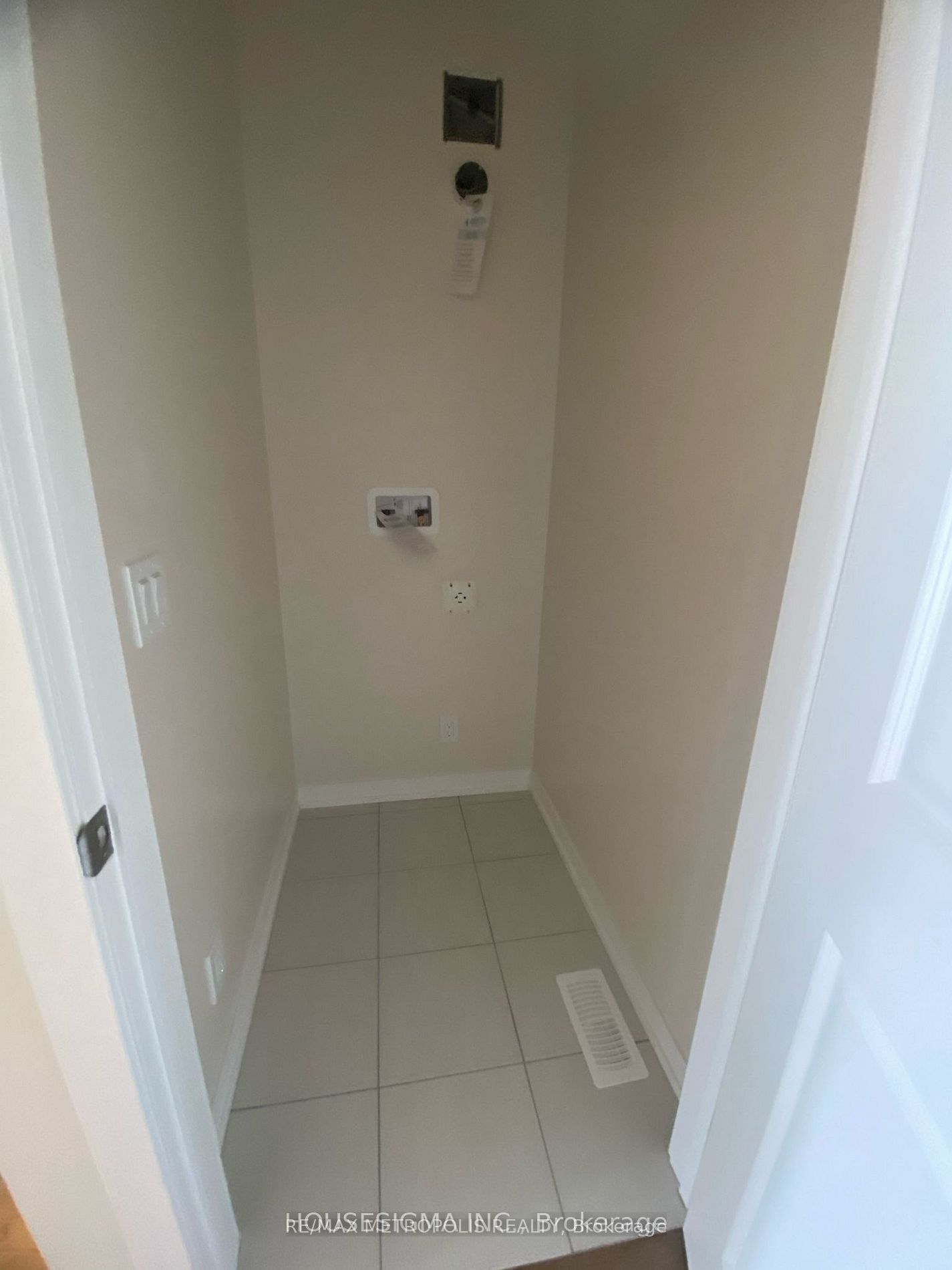 3110 Sideline Rd 16 Road Property Photo 9