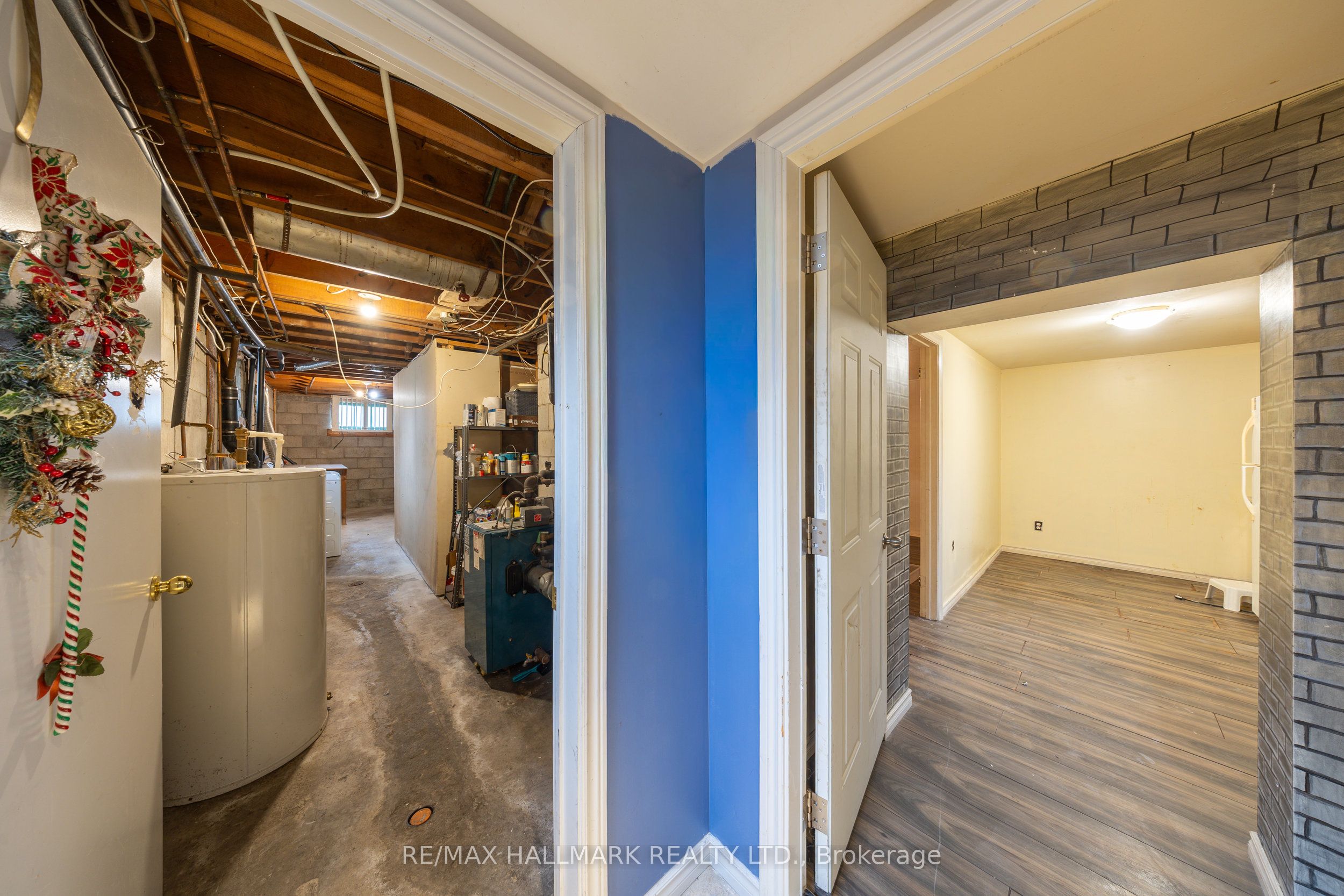 1911 Glenview Road Property Photo 17