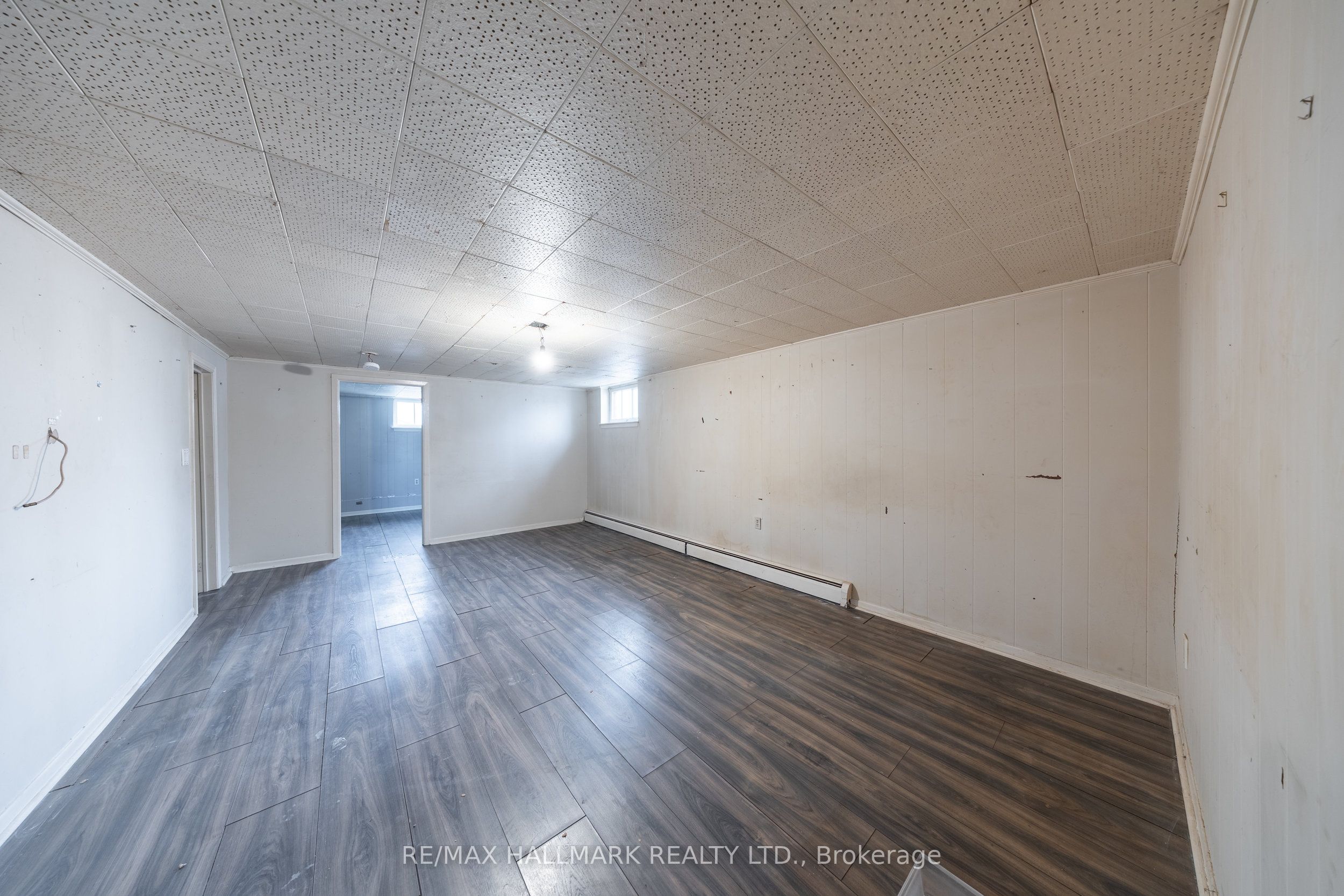 1911 Glenview Road Property Photo 19