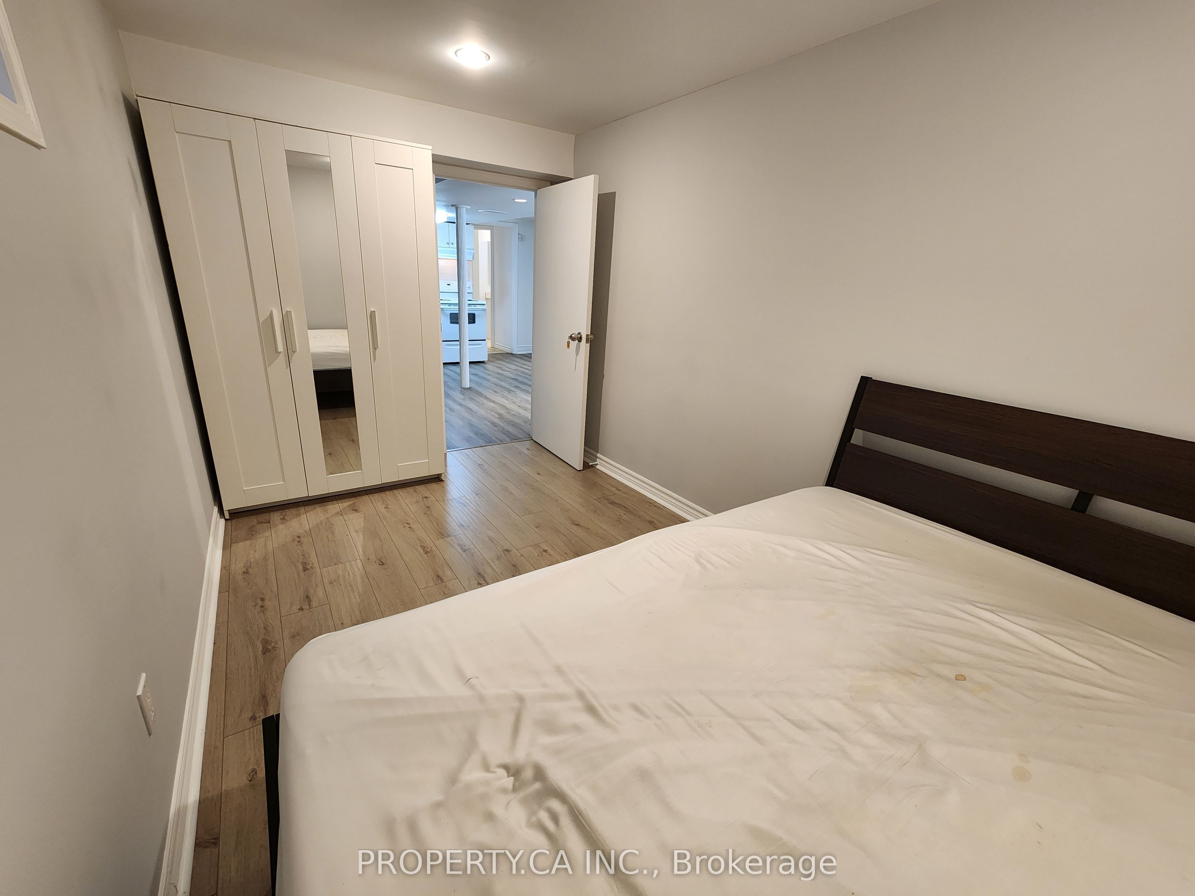 159 Sandyhook Square Bsmt Property Photo 12